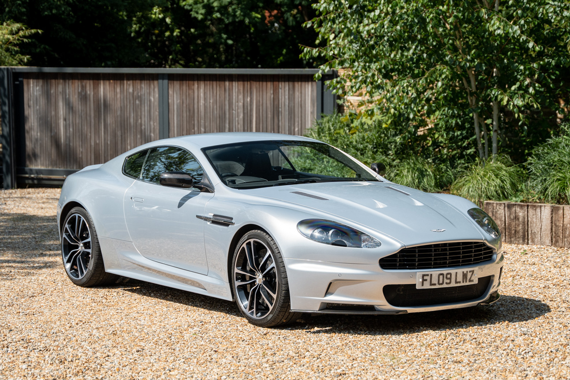 2009 ASTON MARTIN DBS