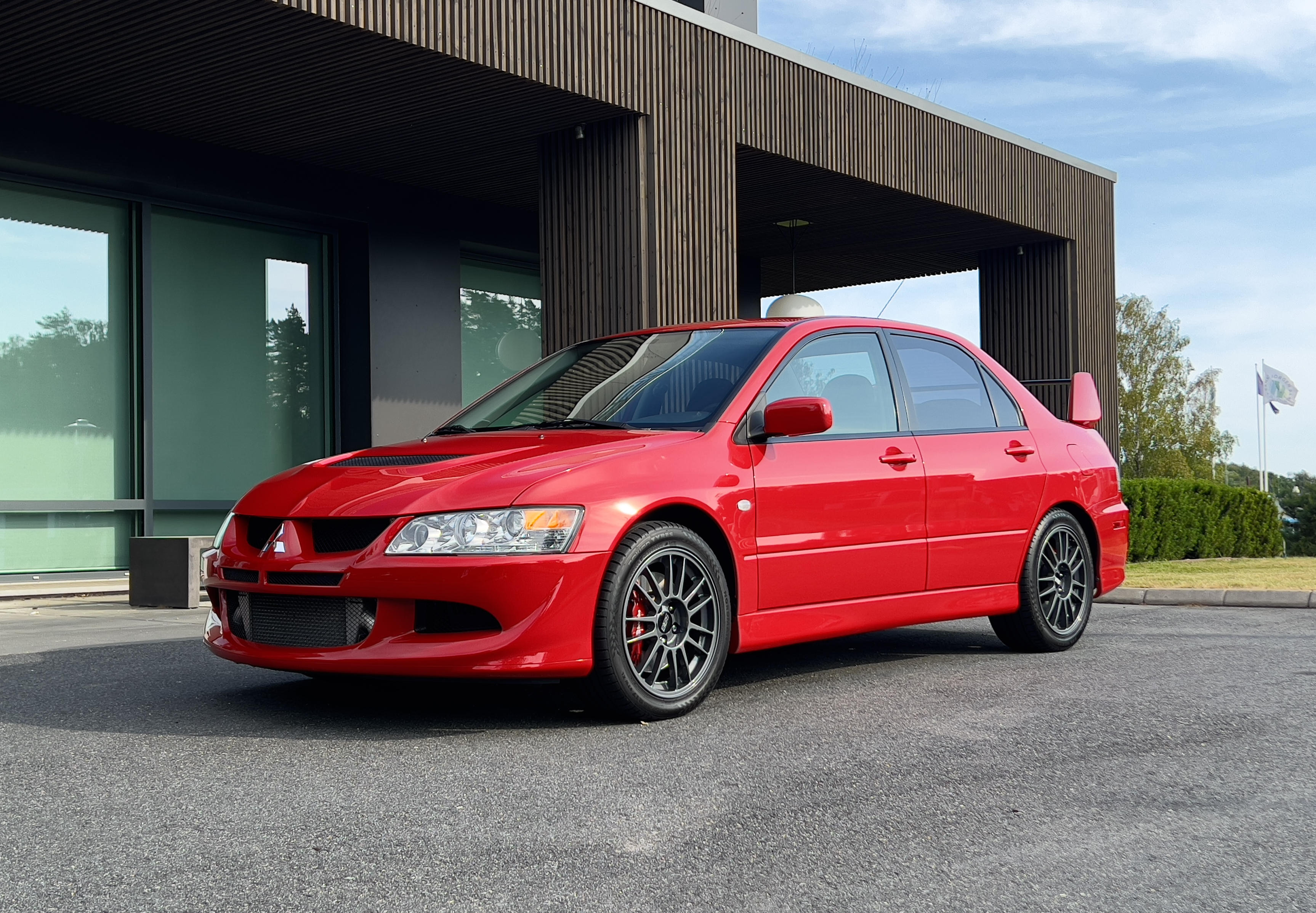 2005 MITSUBISHI LANCER EVO VIII MR - 25,700 KM