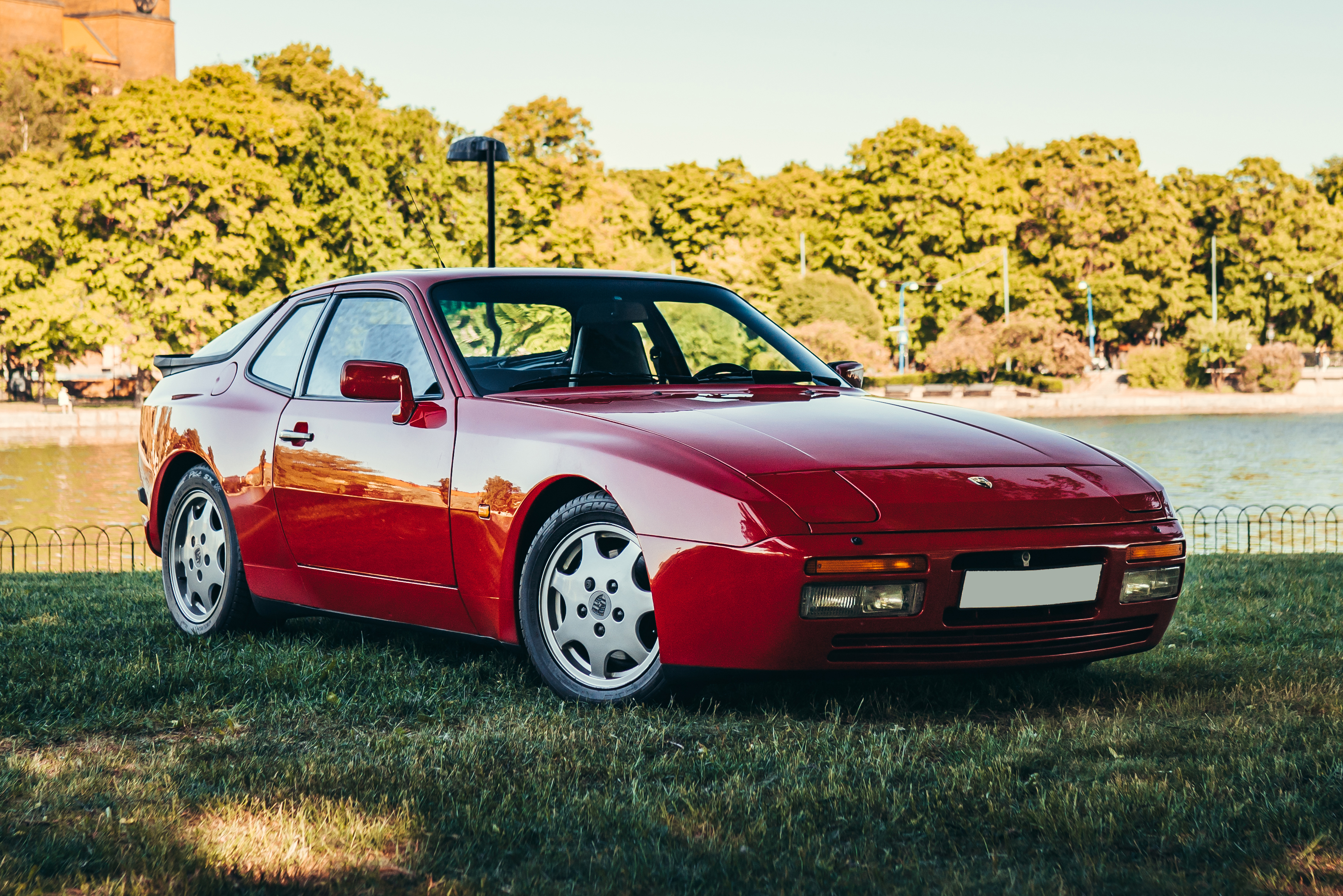 1987 PORSCHE 944 TURBO