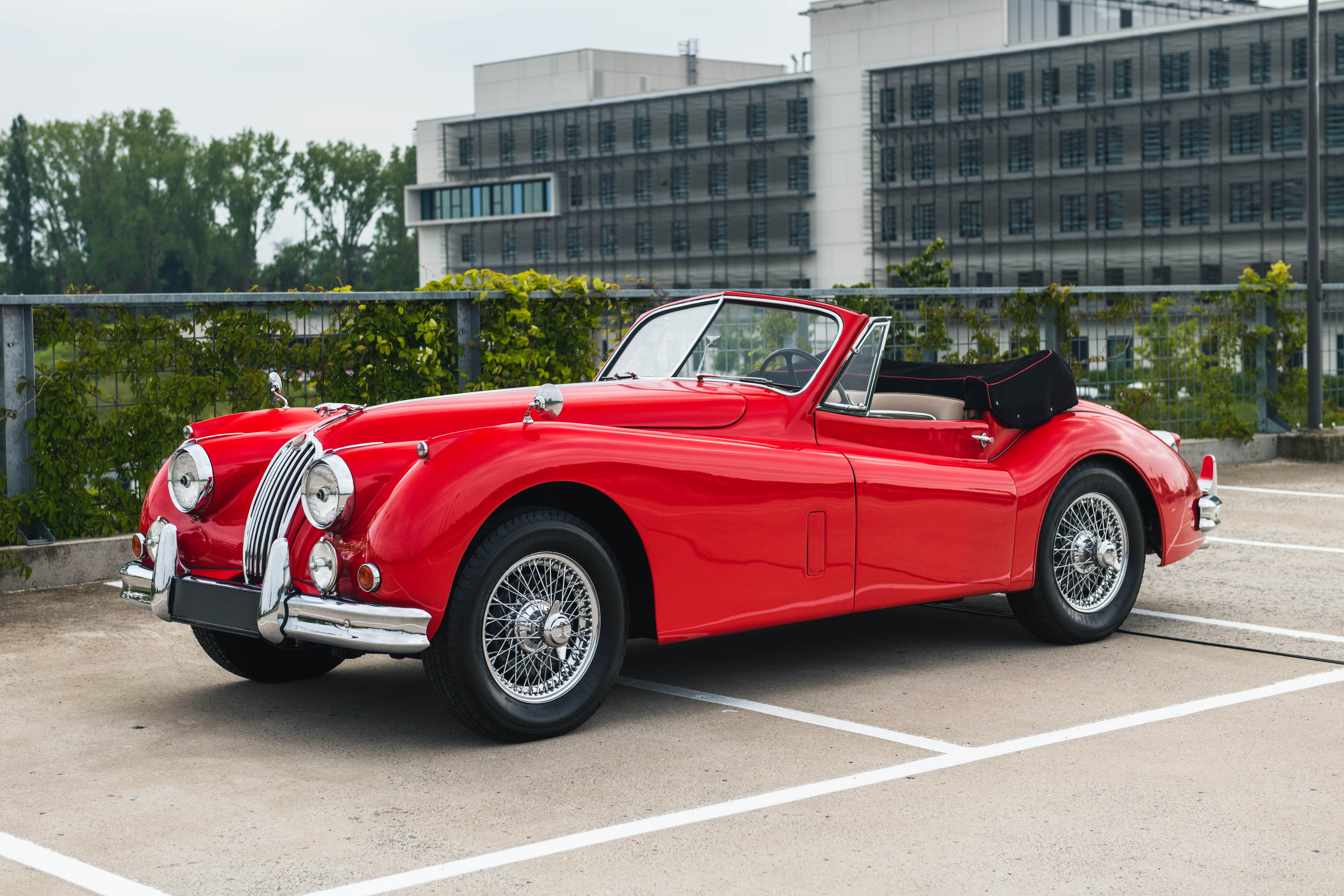 1956 JAGUAR XK140 SE DHC