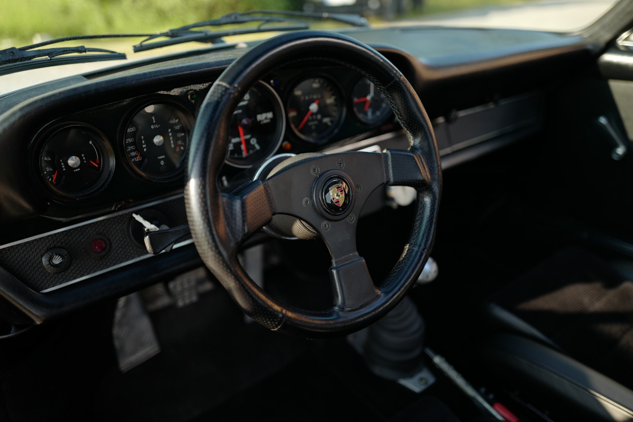 Bremsscheiben + Bremsbeläge für PORSCHE 911 2.7 3.0 SC Carrera 930 HINTEN