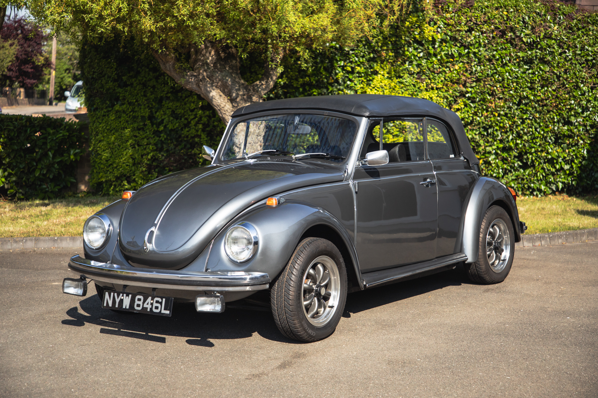 1972 VOLKSWAGEN BEETLE 1302S KARMANN CABRIOLET