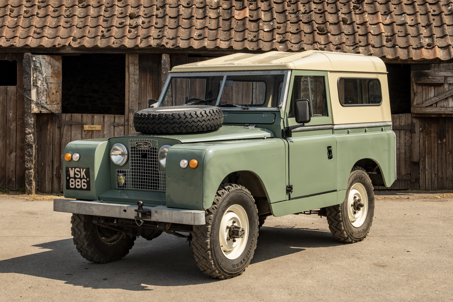 1960 LAND ROVER SERIES IIA 88"