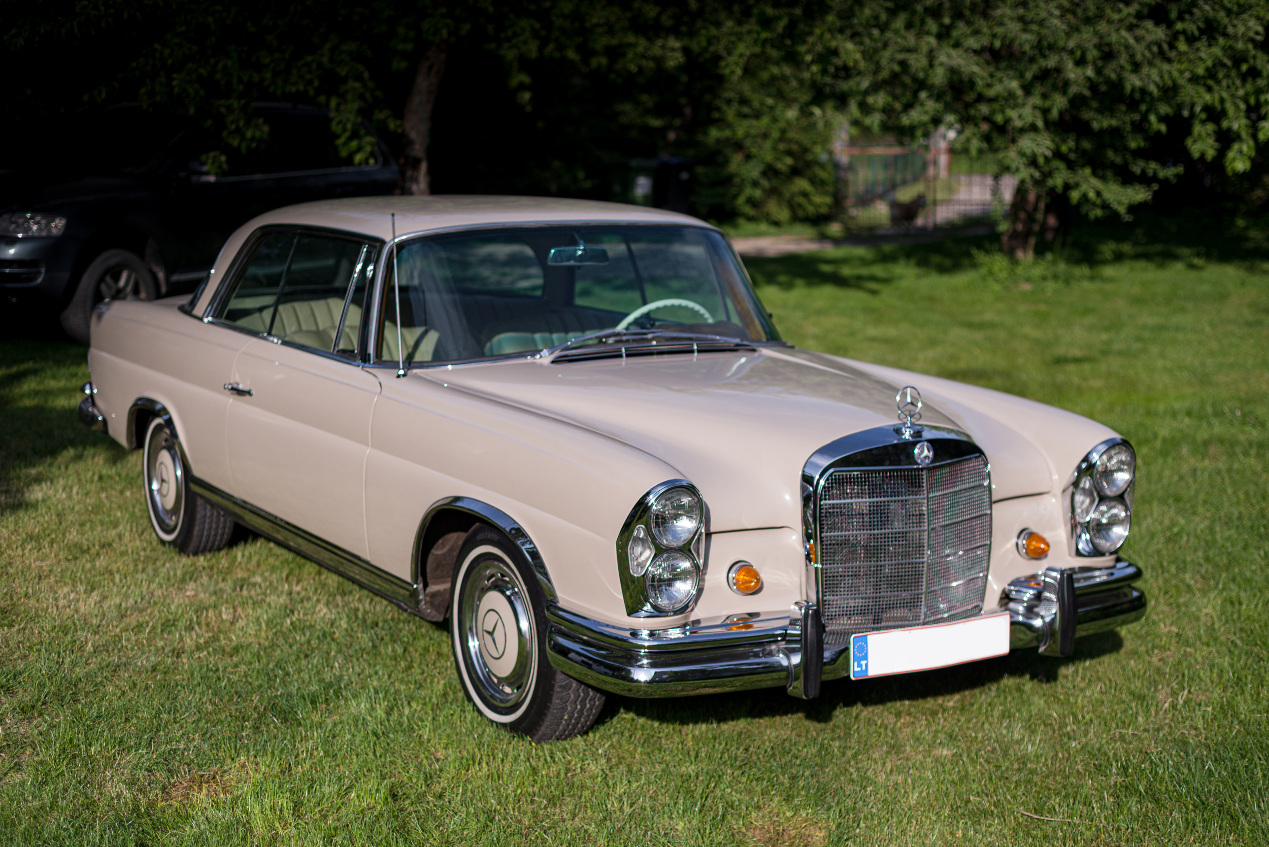 1966 Mercedes-Benz (W111) 250 SE Coupe