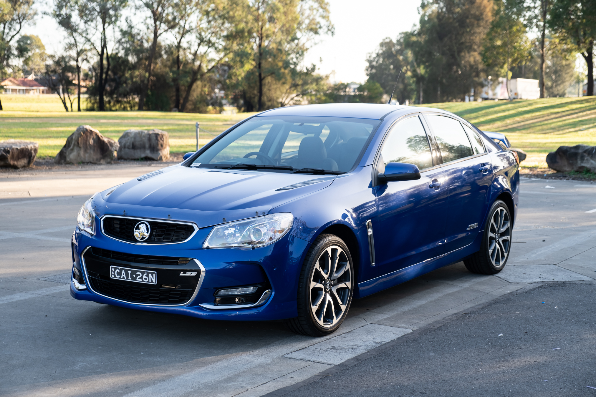 2017 HOLDEN COMMODORE SS - MANUAL - 758 KM