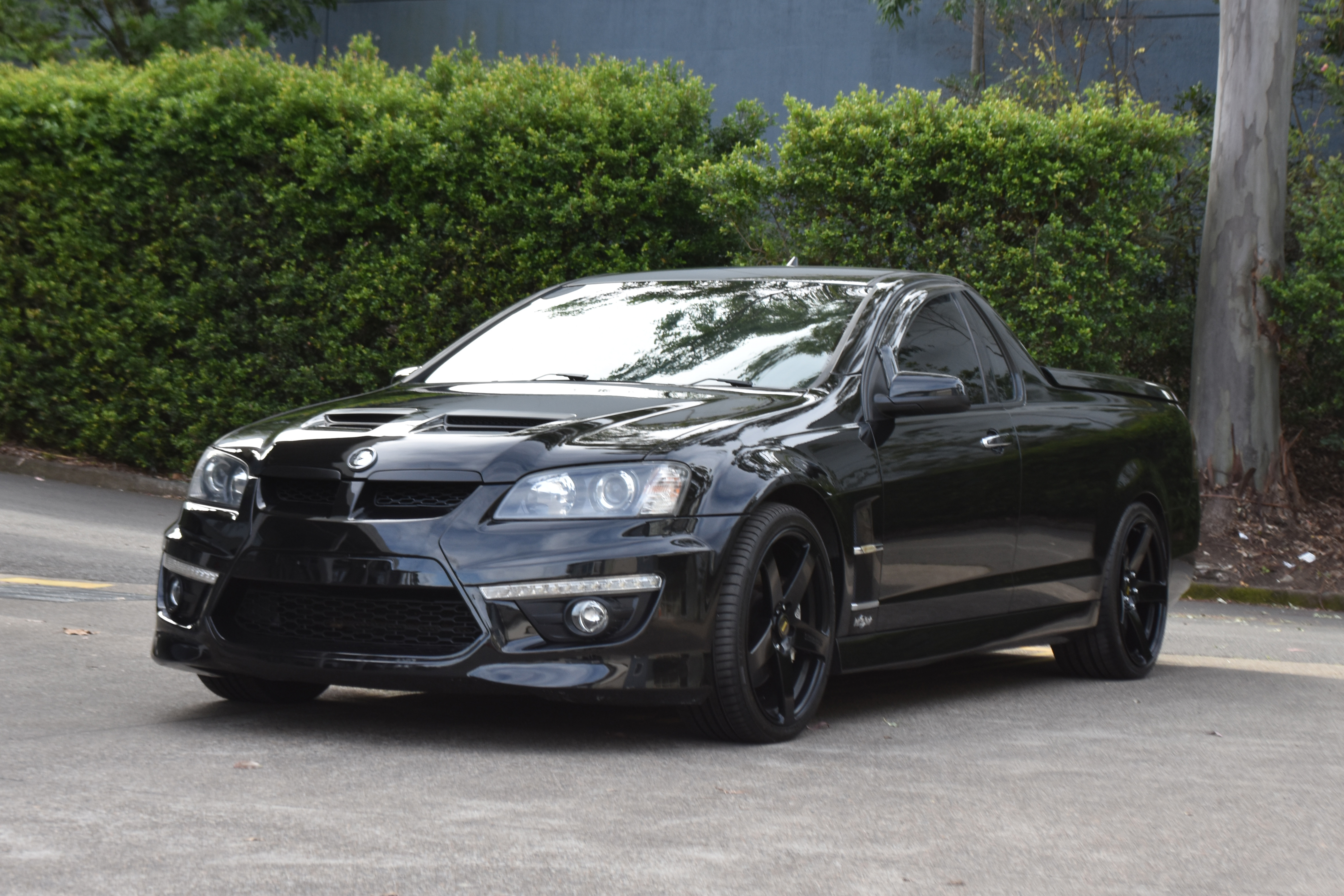 2010 HOLDEN HSV MALOO GXP