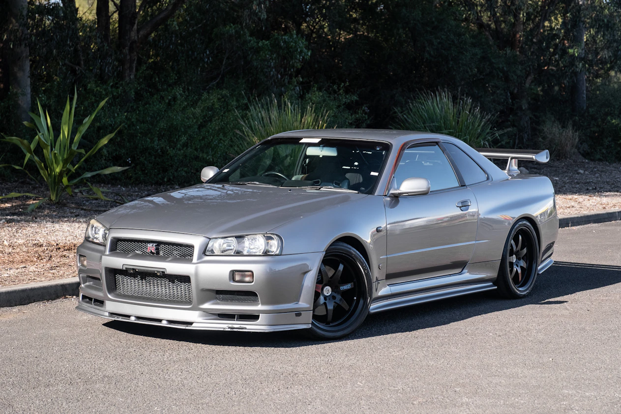 Skyline R34