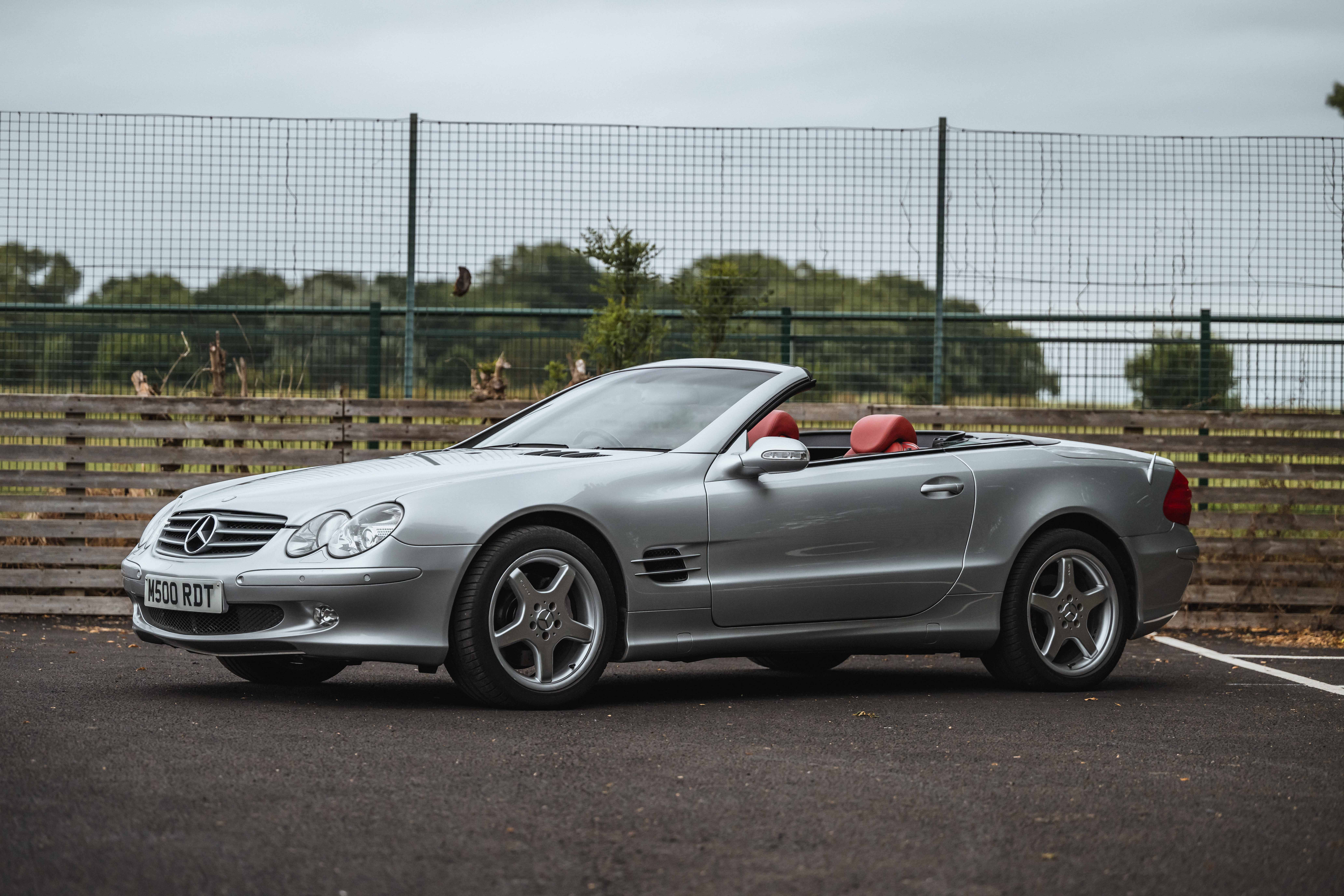 2002 MERCEDES-BENZ (R230) SL500 for sale by auction in Bedfordshire ...