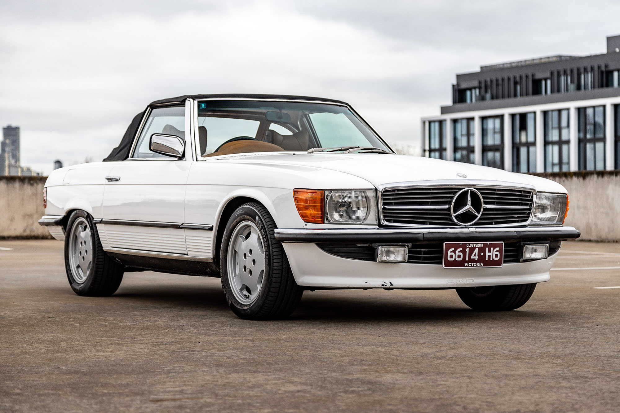 1976 MERCEDES-BENZ (R107) 450 SL