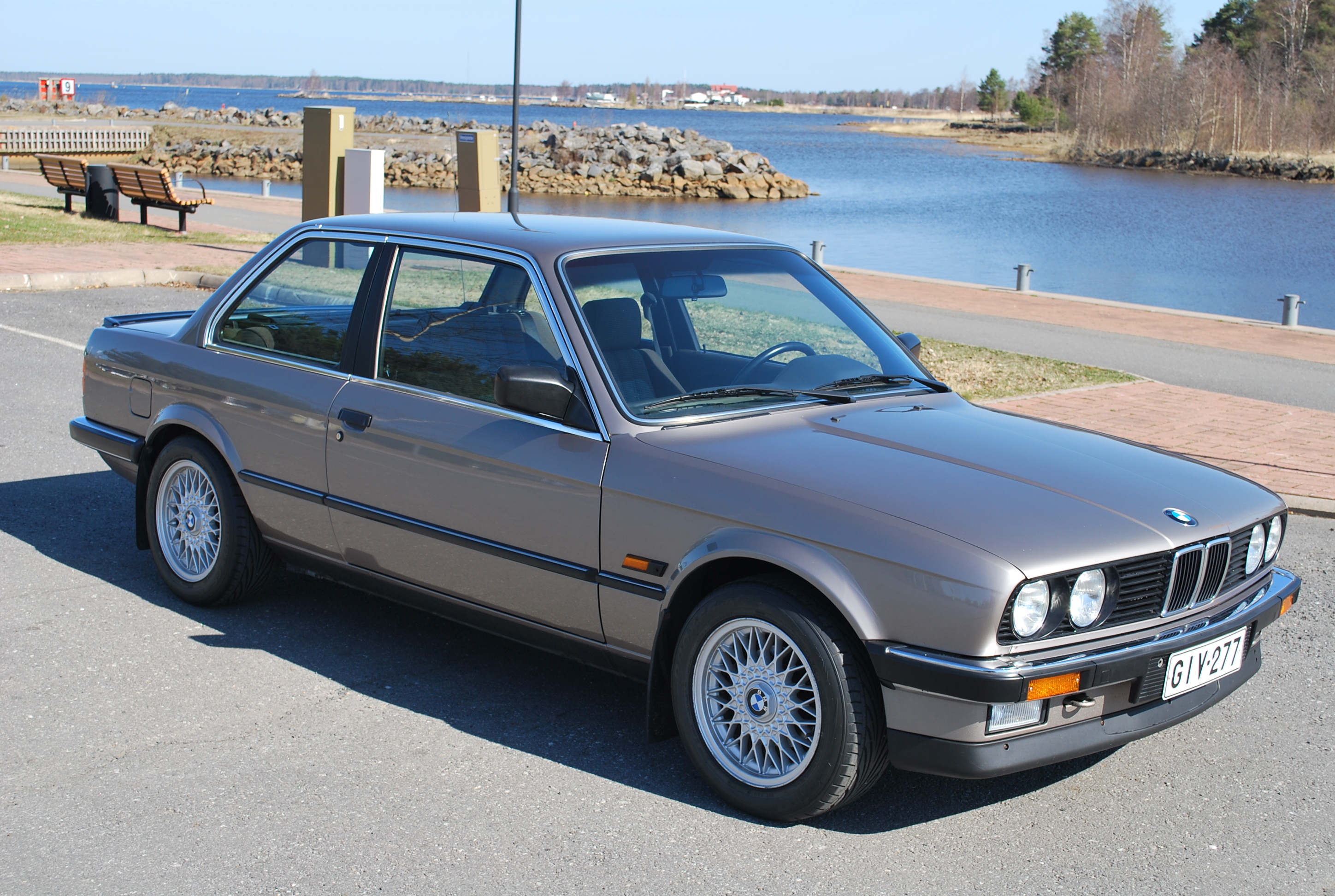 1987 BMW (E30) 325I for sale by auction in Kokkola, Finland