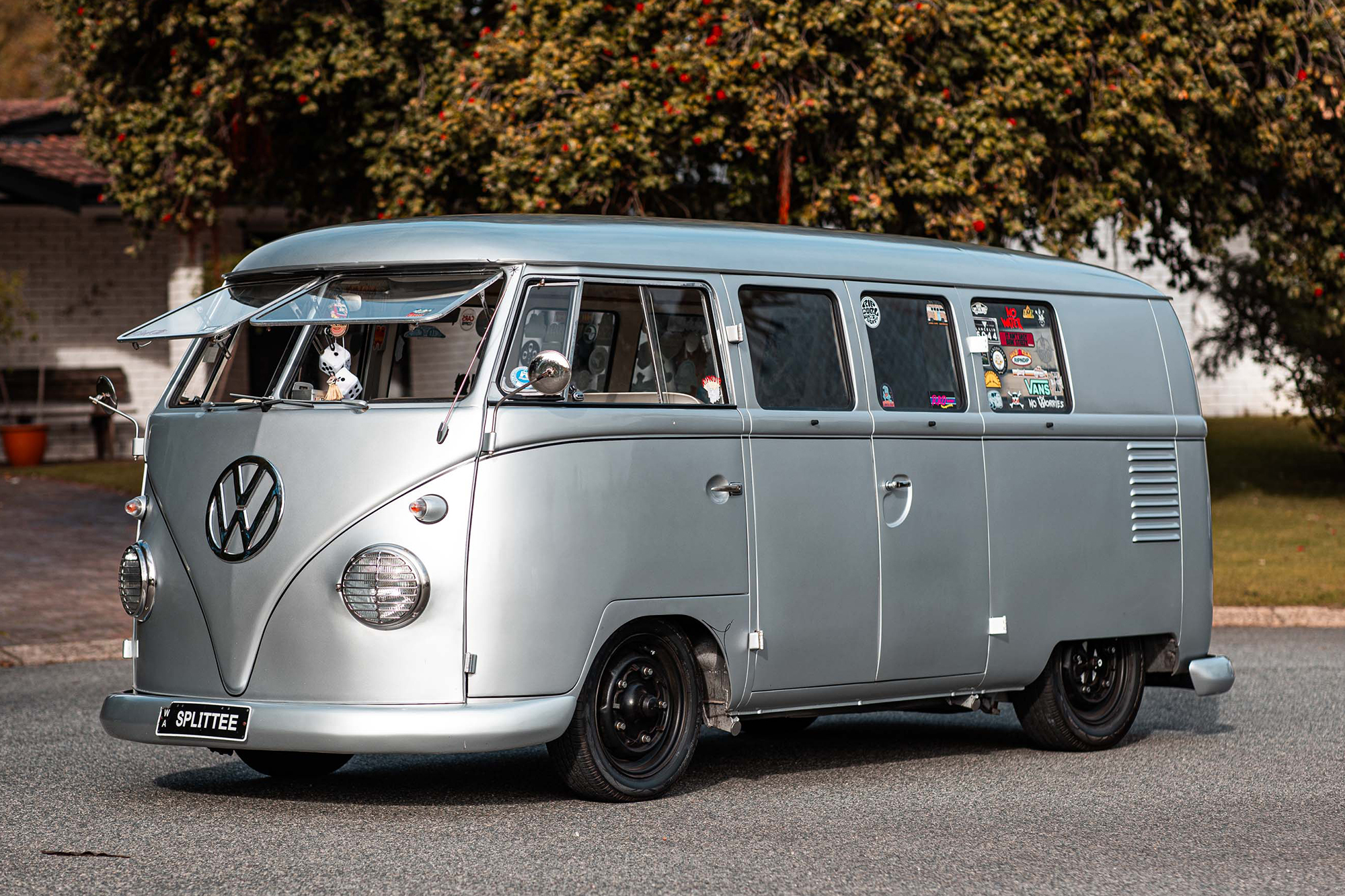 1960 VOLKSWAGEN T1 KOMBI SPLITSCREEN