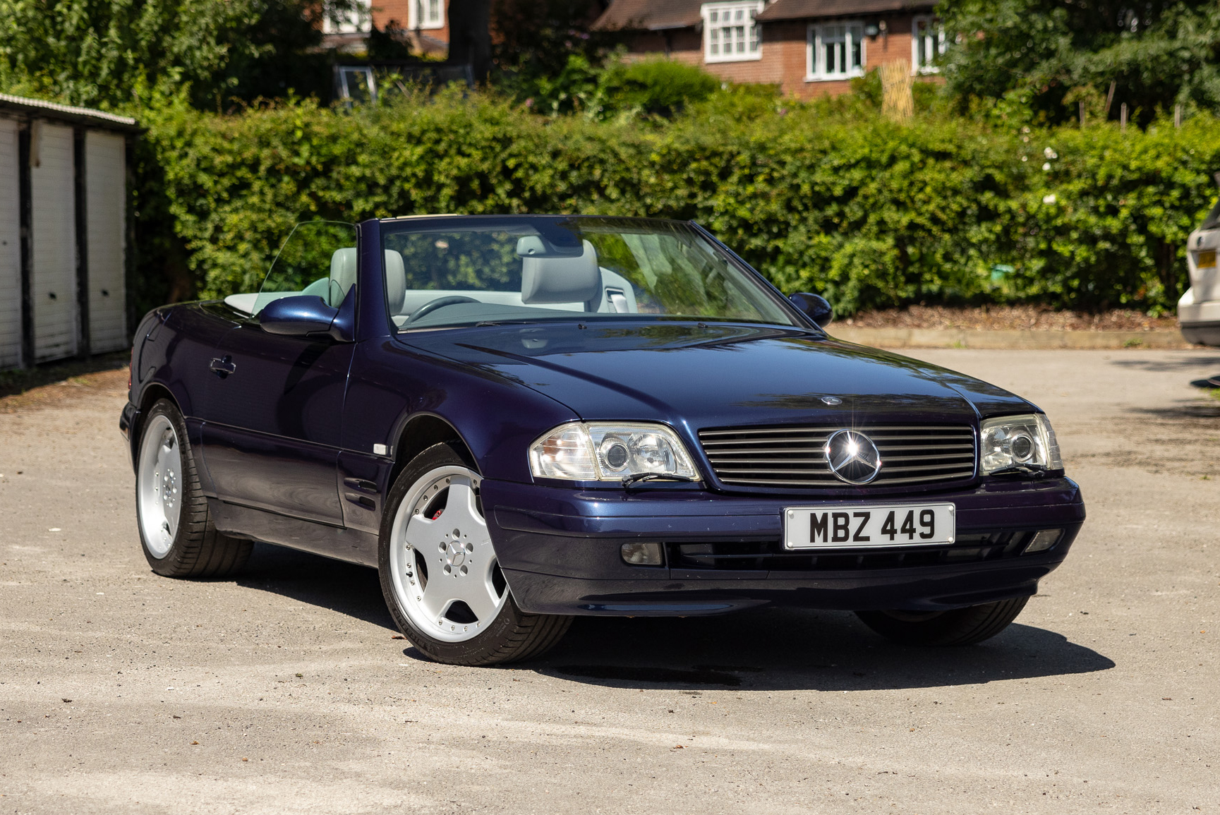 1998 MERCEDES-BENZ (R129) SL 320