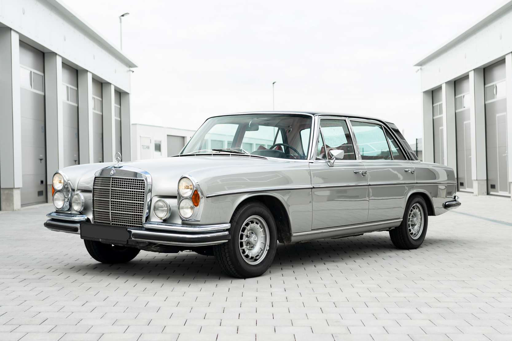 1968 MERCEDES-BENZ (W109) 300 SEL 6.3