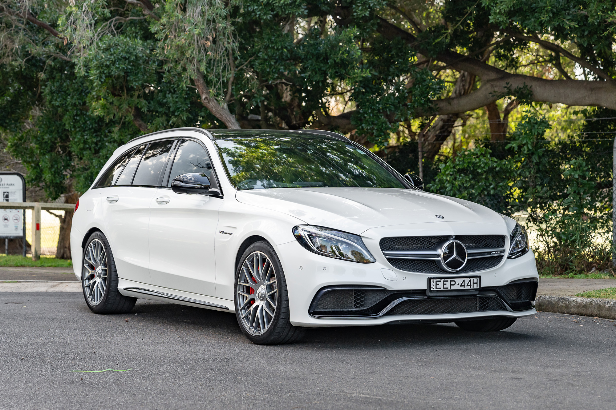 2016 MERCEDES-AMG (W205) C63 S ESTATE