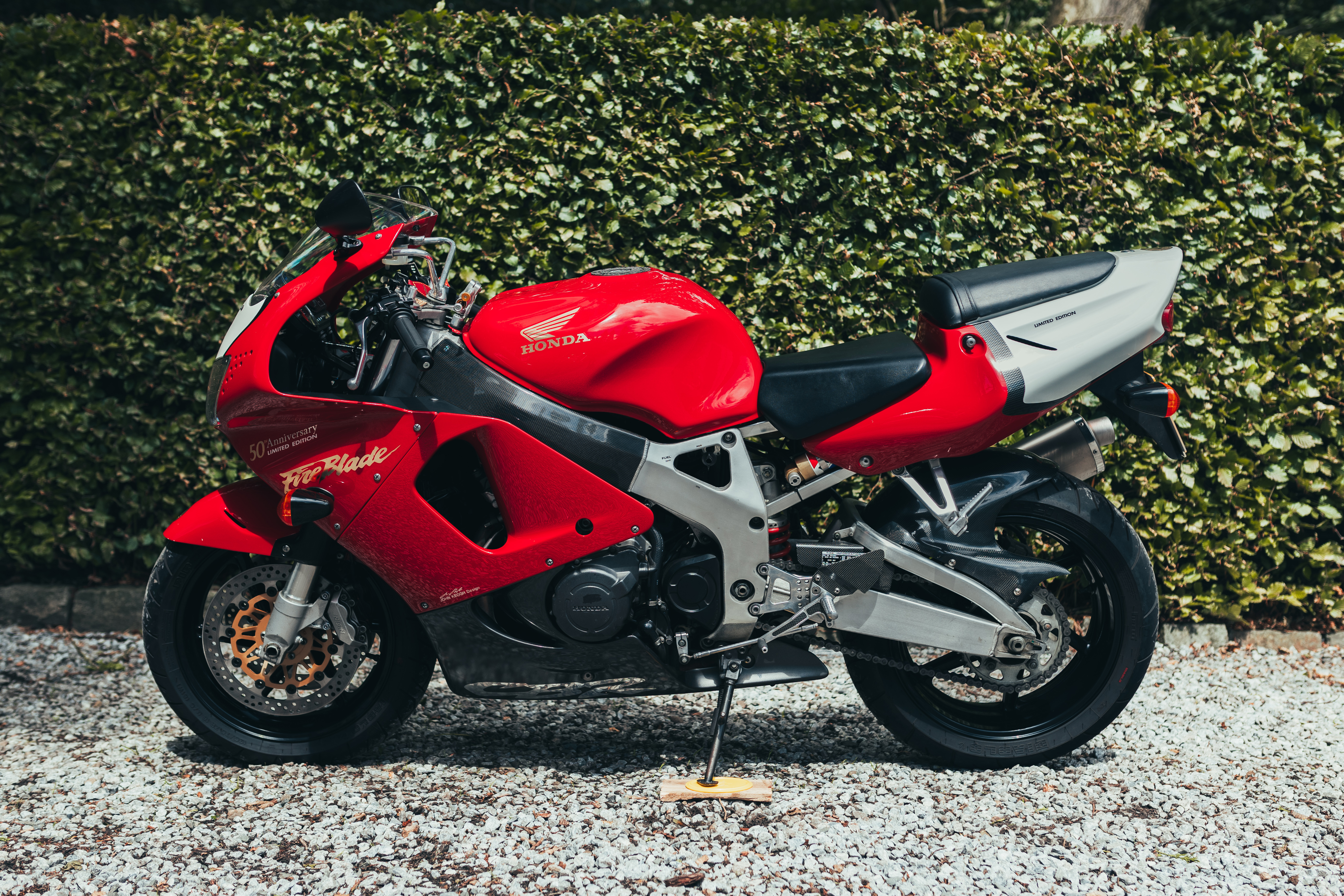 1998 HONDA CBR900RR '50TH ANNIVERSARY EDITION' For Sale by Auction
