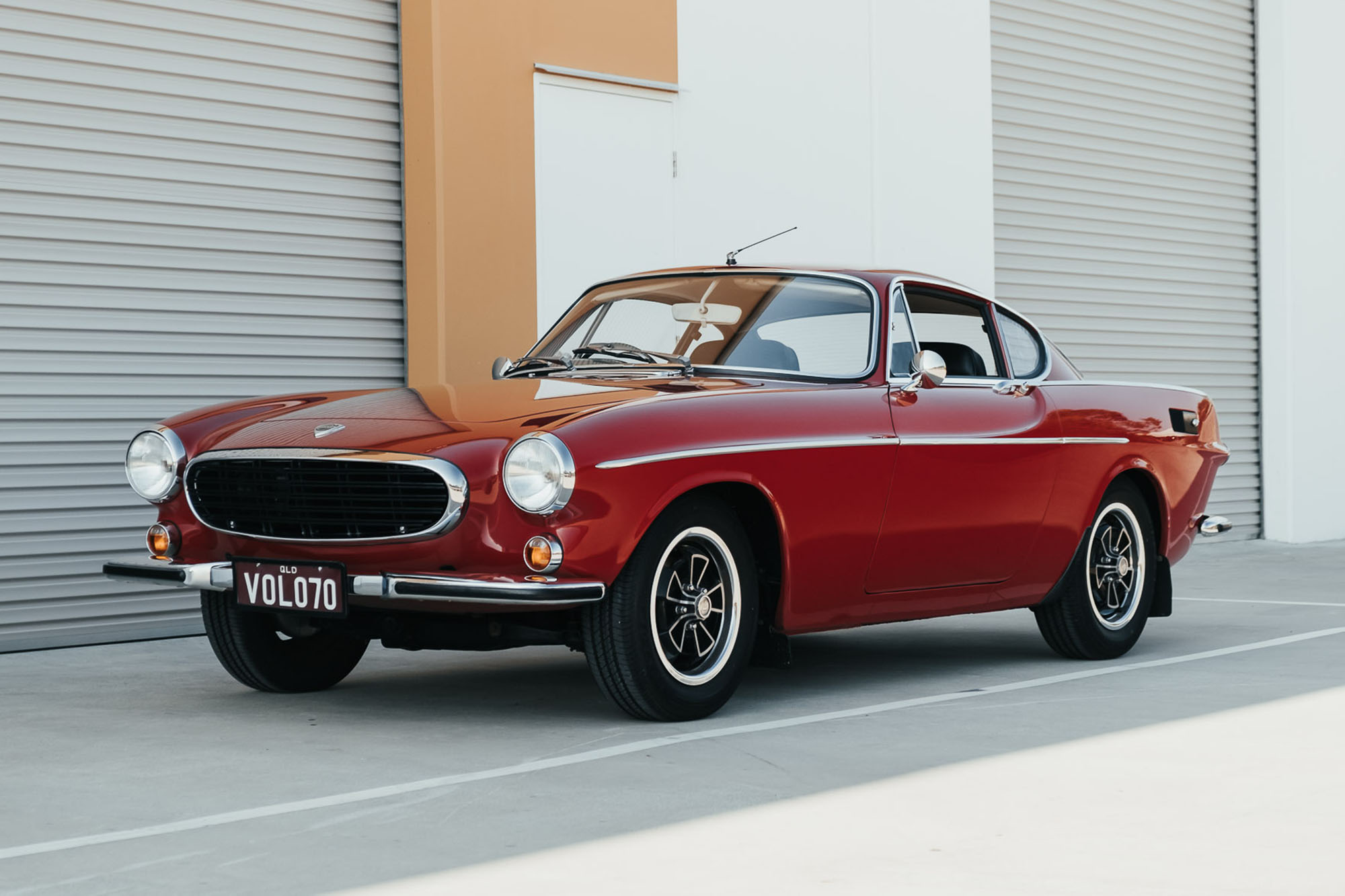 1970 VOLVO P1800E