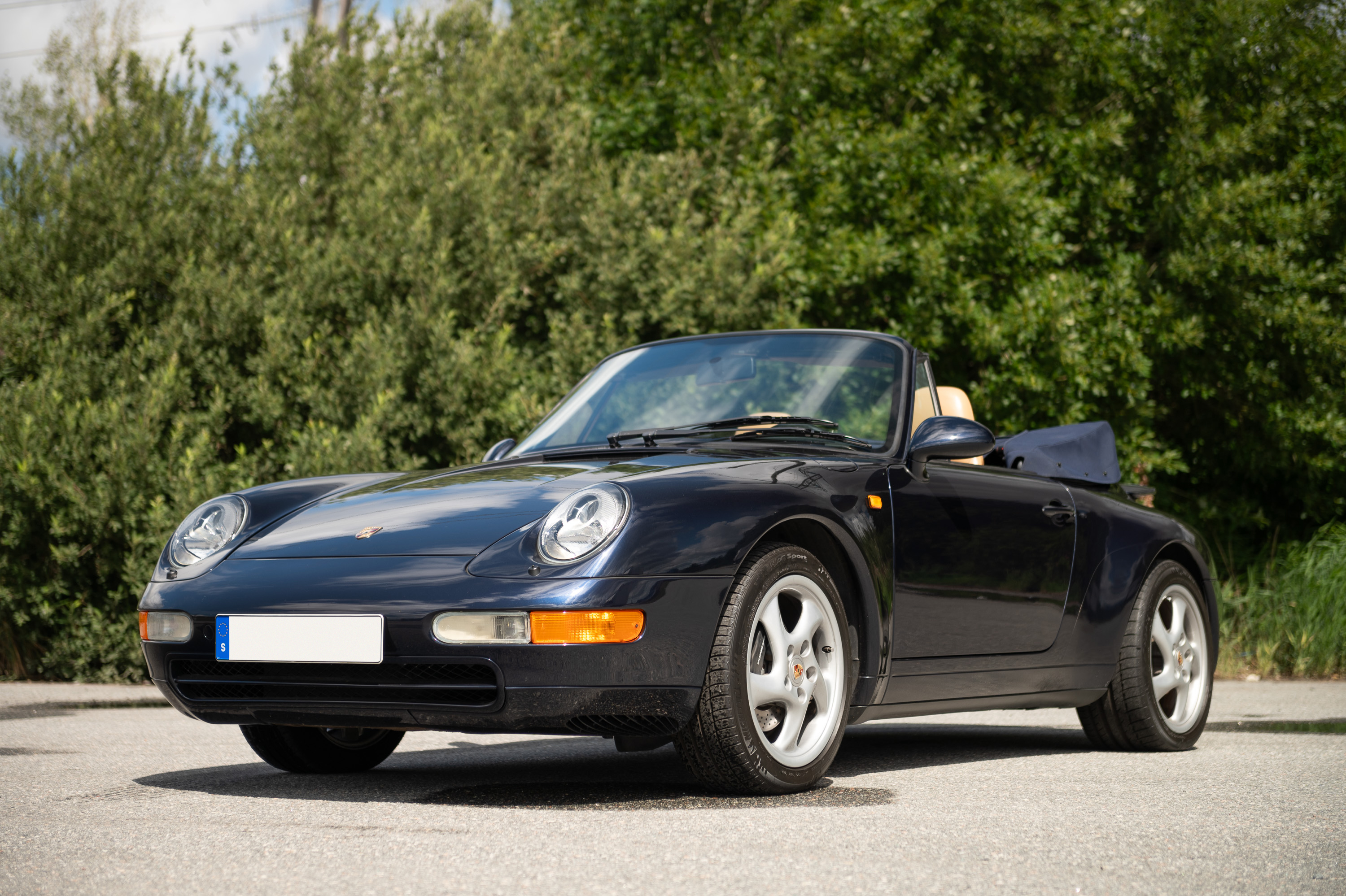 1995 Porsche 911 (993) Carrera Cabriolet