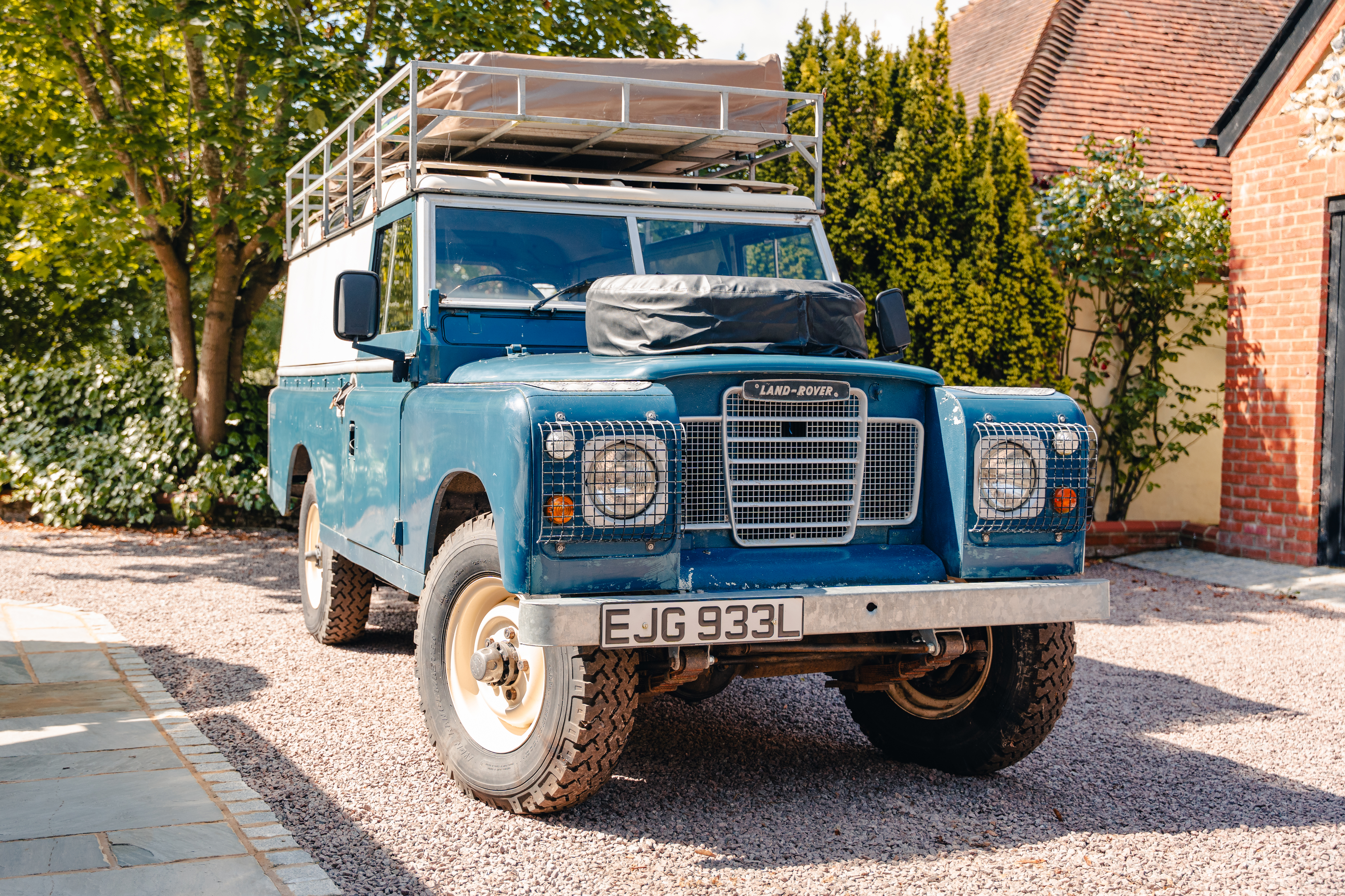 1972 LAND ROVER SERIES III 109"