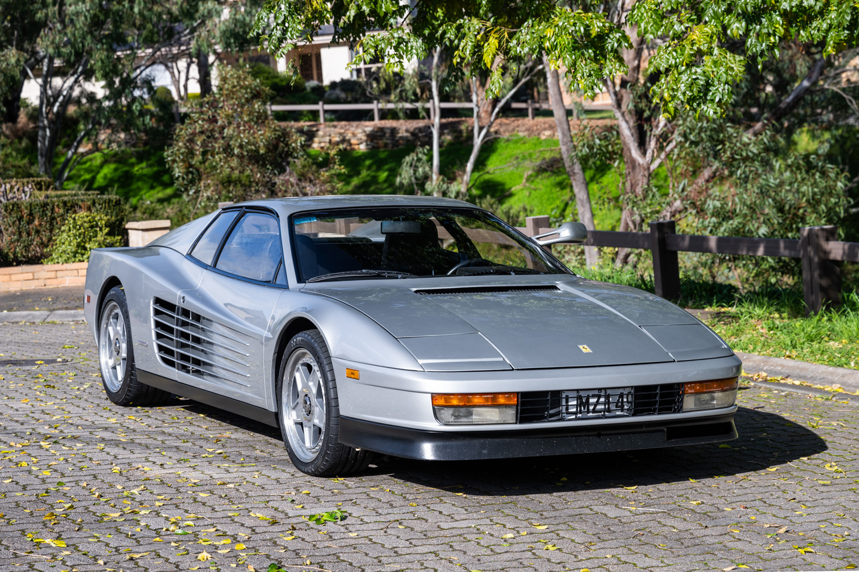 1985 FERRARI TESTAROSSA 'MONOSPECCHIO'