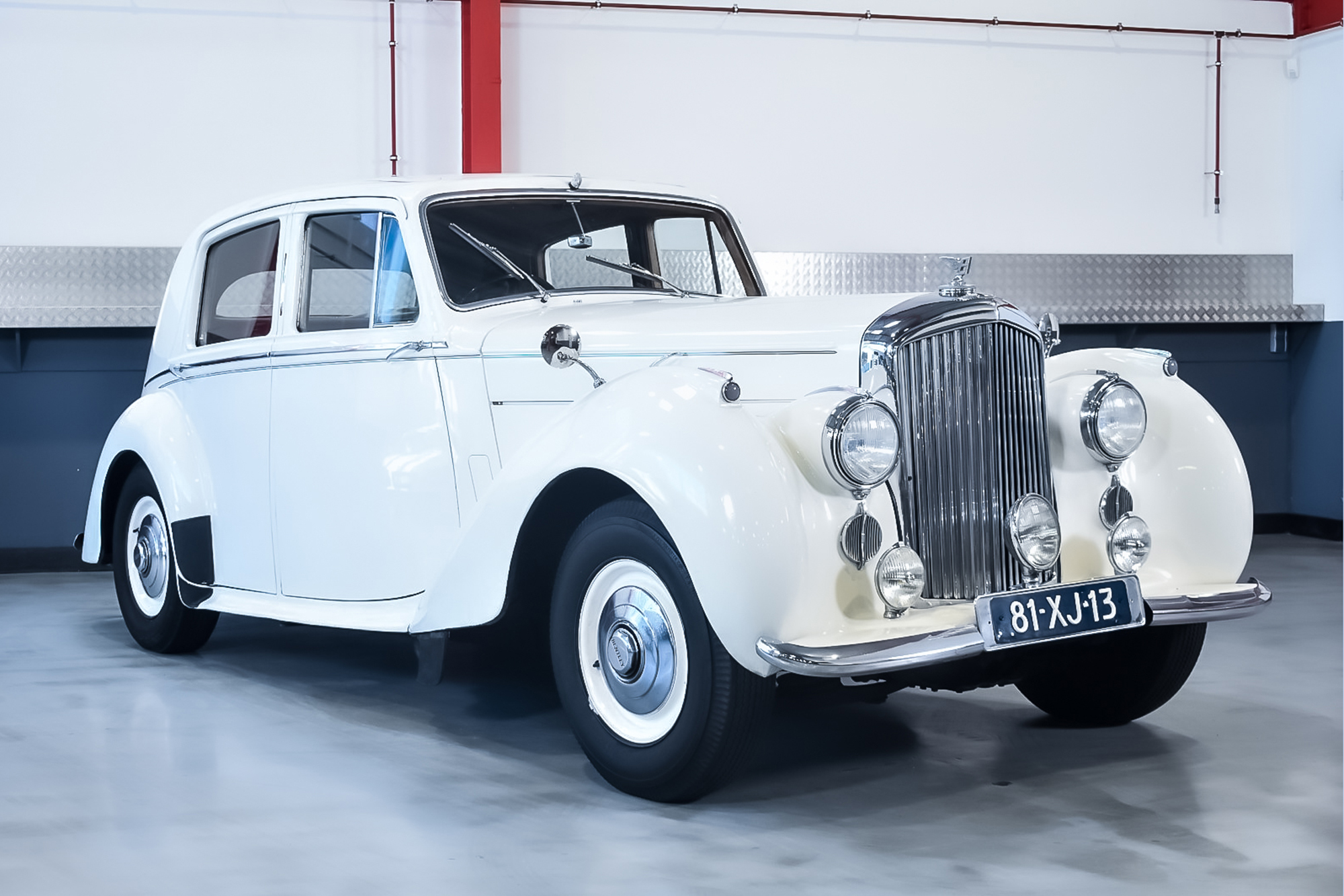 1951 Bentley MK VI Sports Saloon