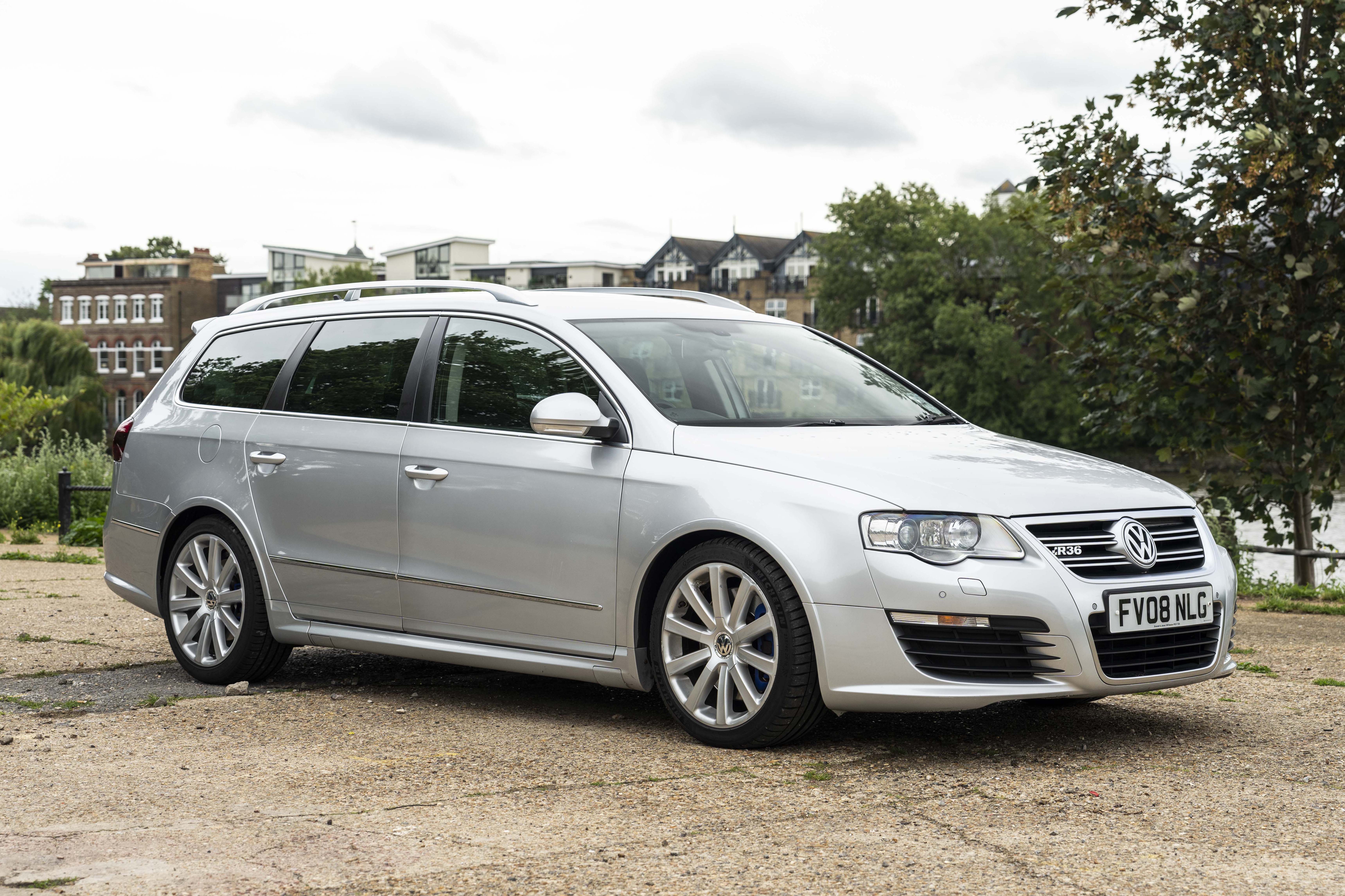 2008 VOLKSWAGEN PASSAT R36 ESTATE - 27,500 MILES