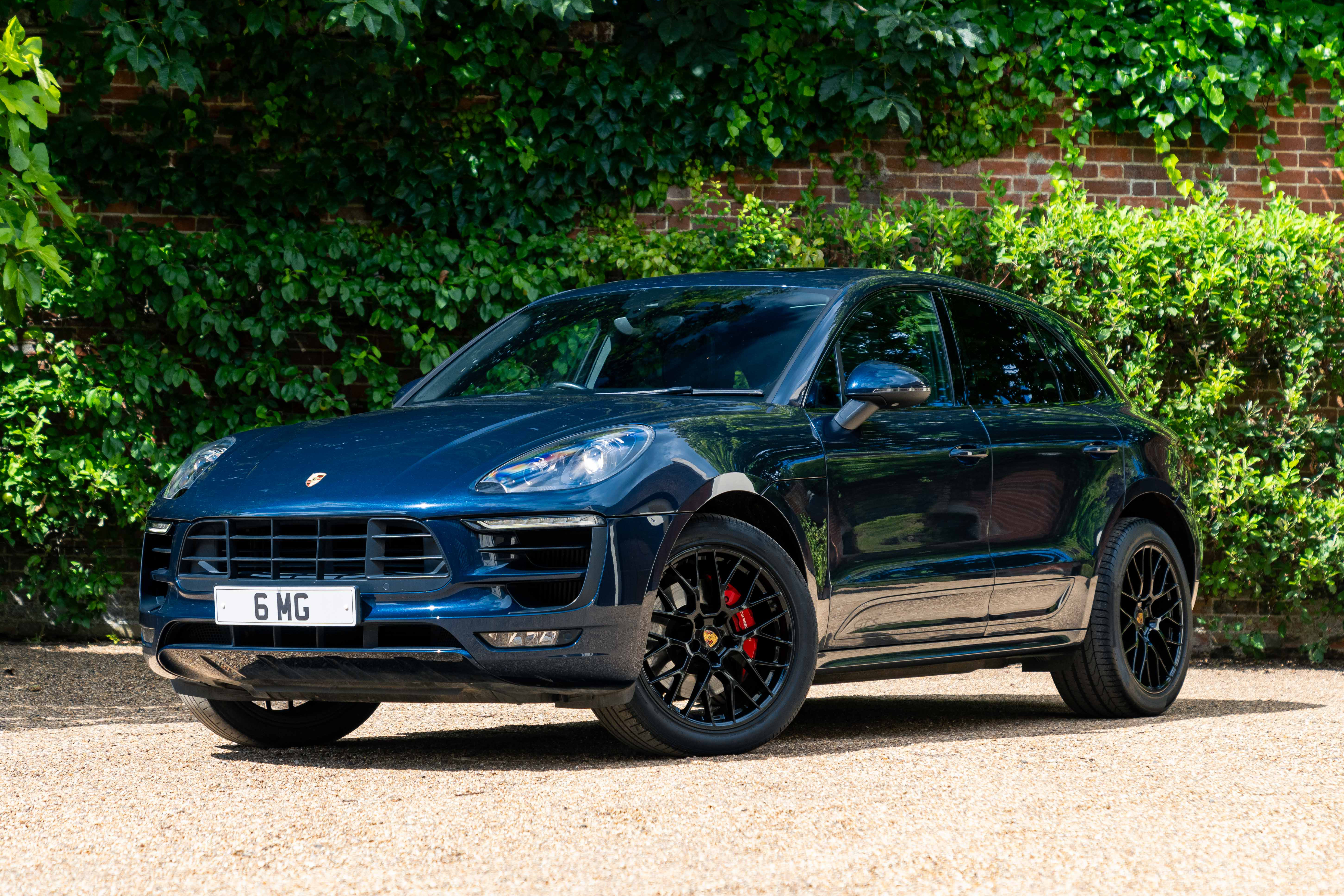 2017 PORSCHE MACAN GTS