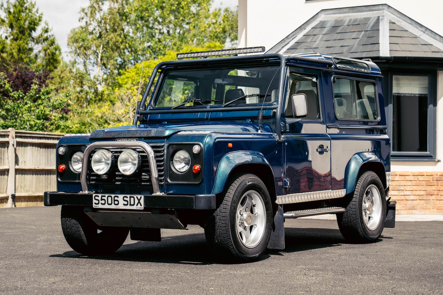 1998 LAND ROVER DEFENDER 90 50TH ANNIVERSARY V8 - OVERFINCH