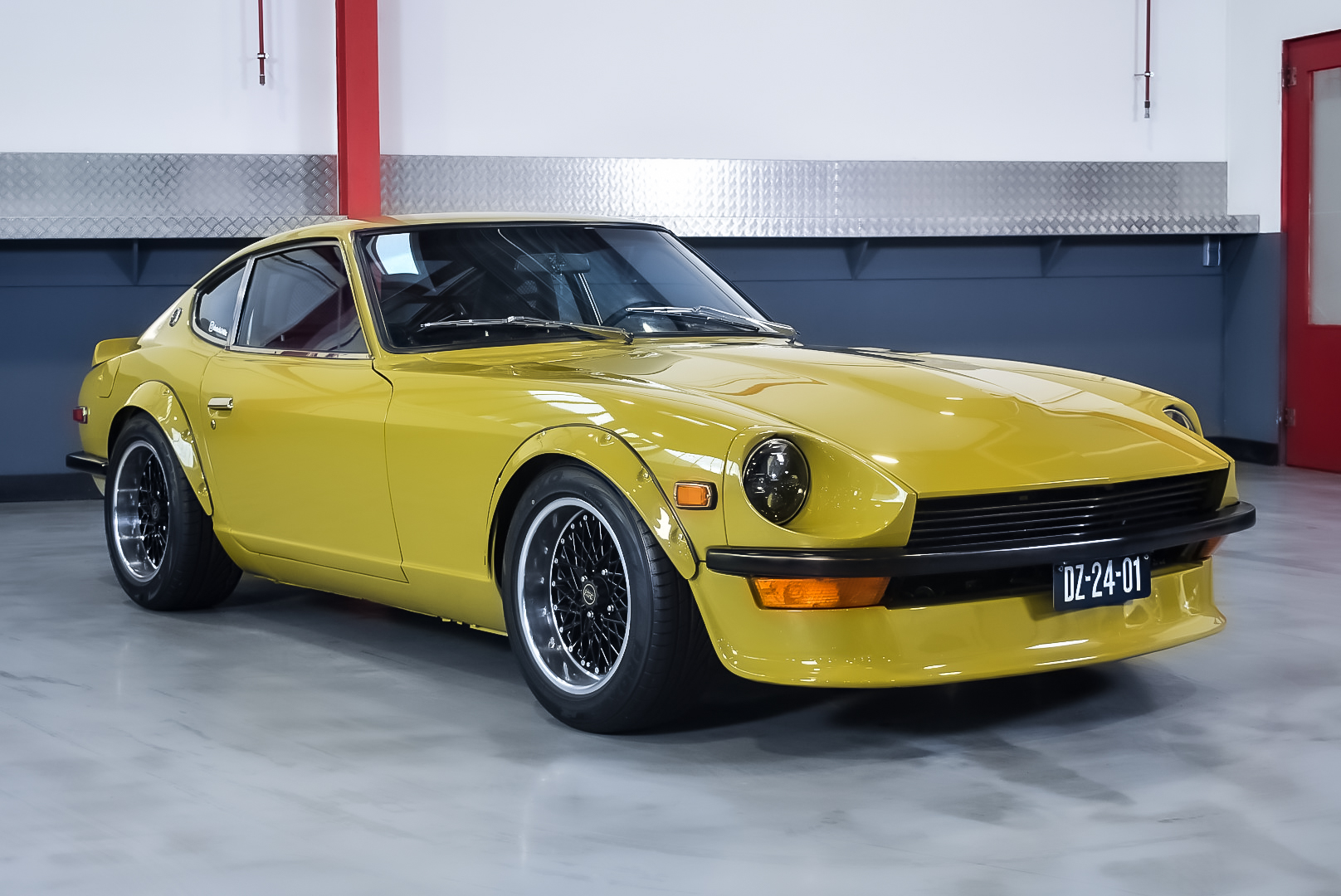 1972 DATSUN 240Z - 2.8 ENGINE