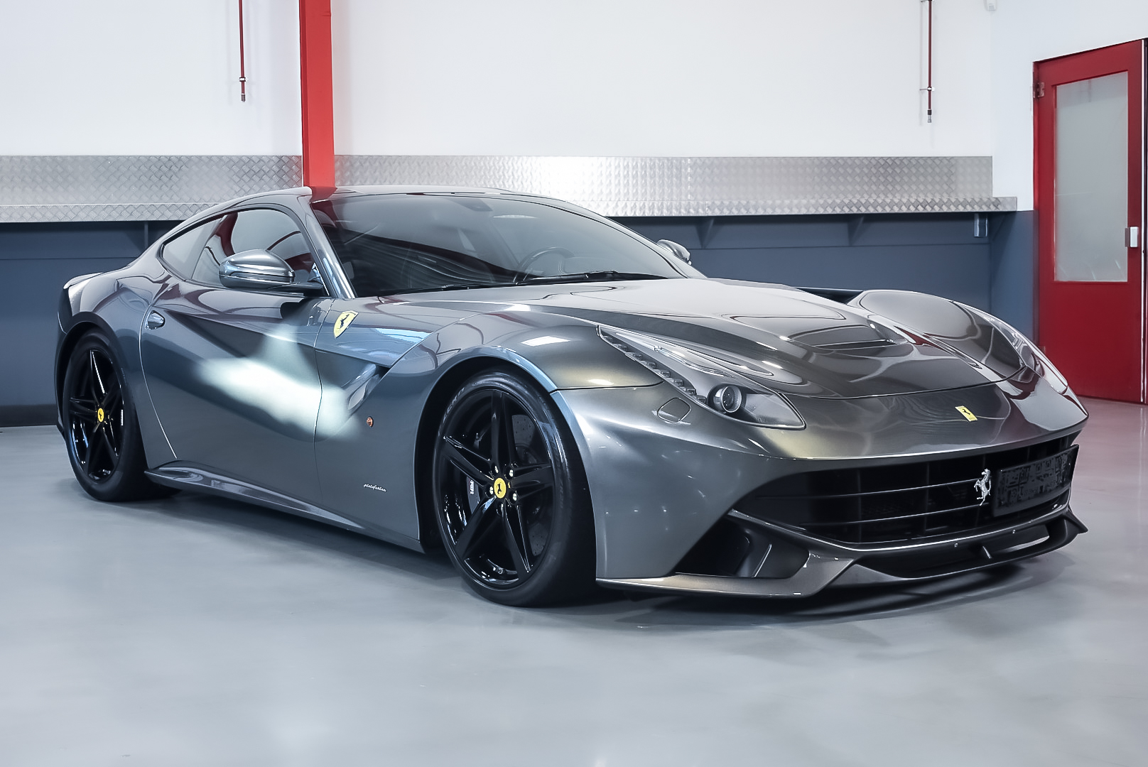 2013 FERRARI F12 BERLINETTA