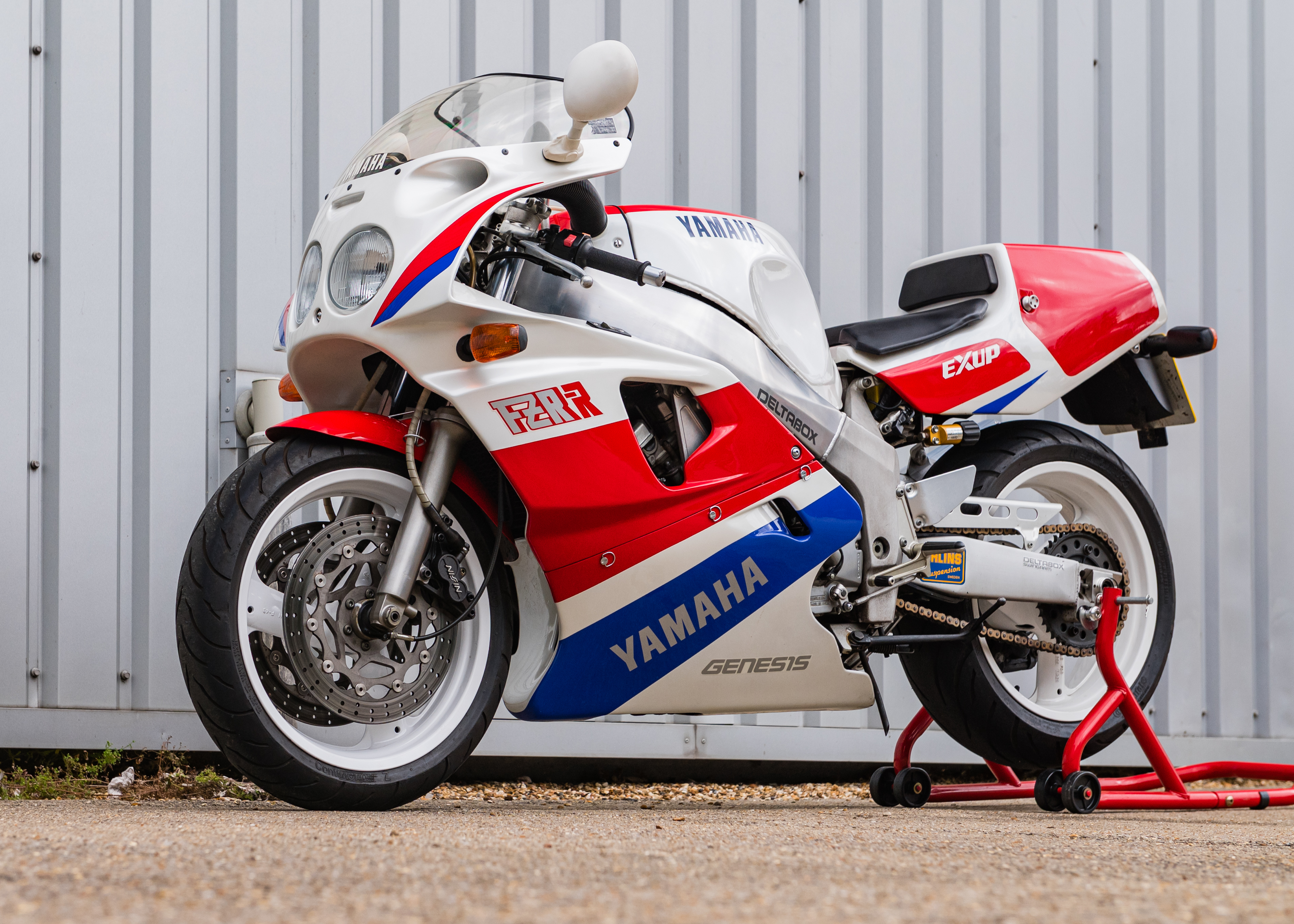 1989 YAMAHA FZR750R OW-01 - 844 KM For Sale by Auction in