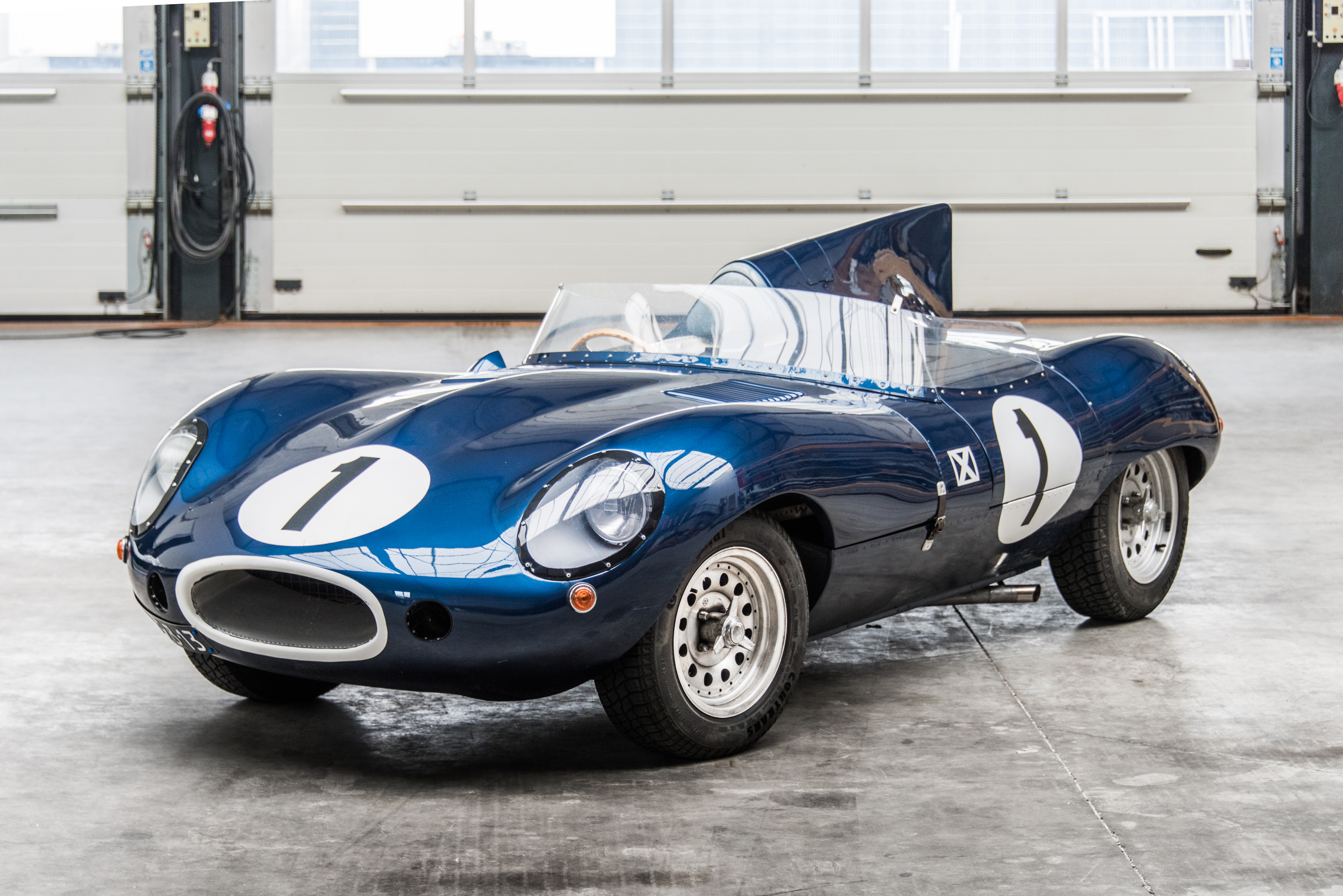 1970 LE MANS SPORTS CAR COMPANY - D-TYPE RECREATION