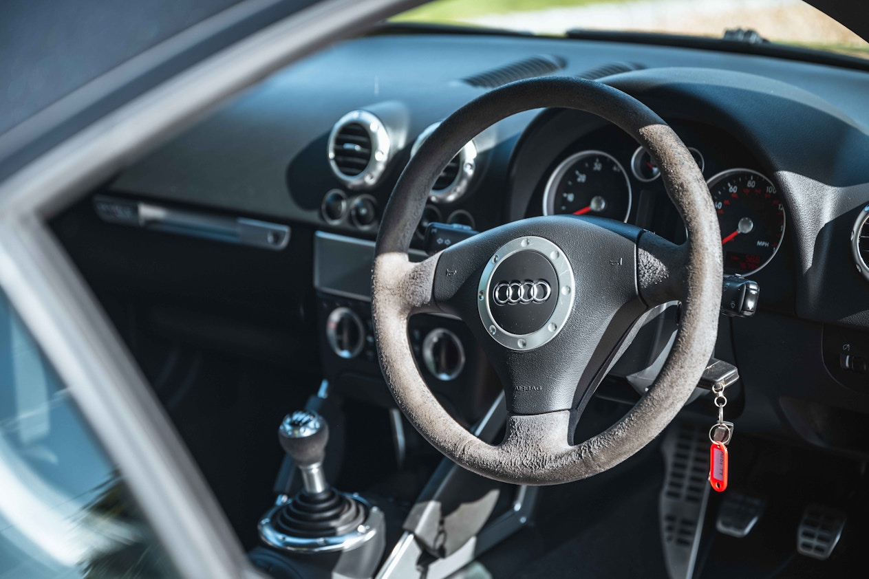 Autoradio Audi TT - Équipement auto