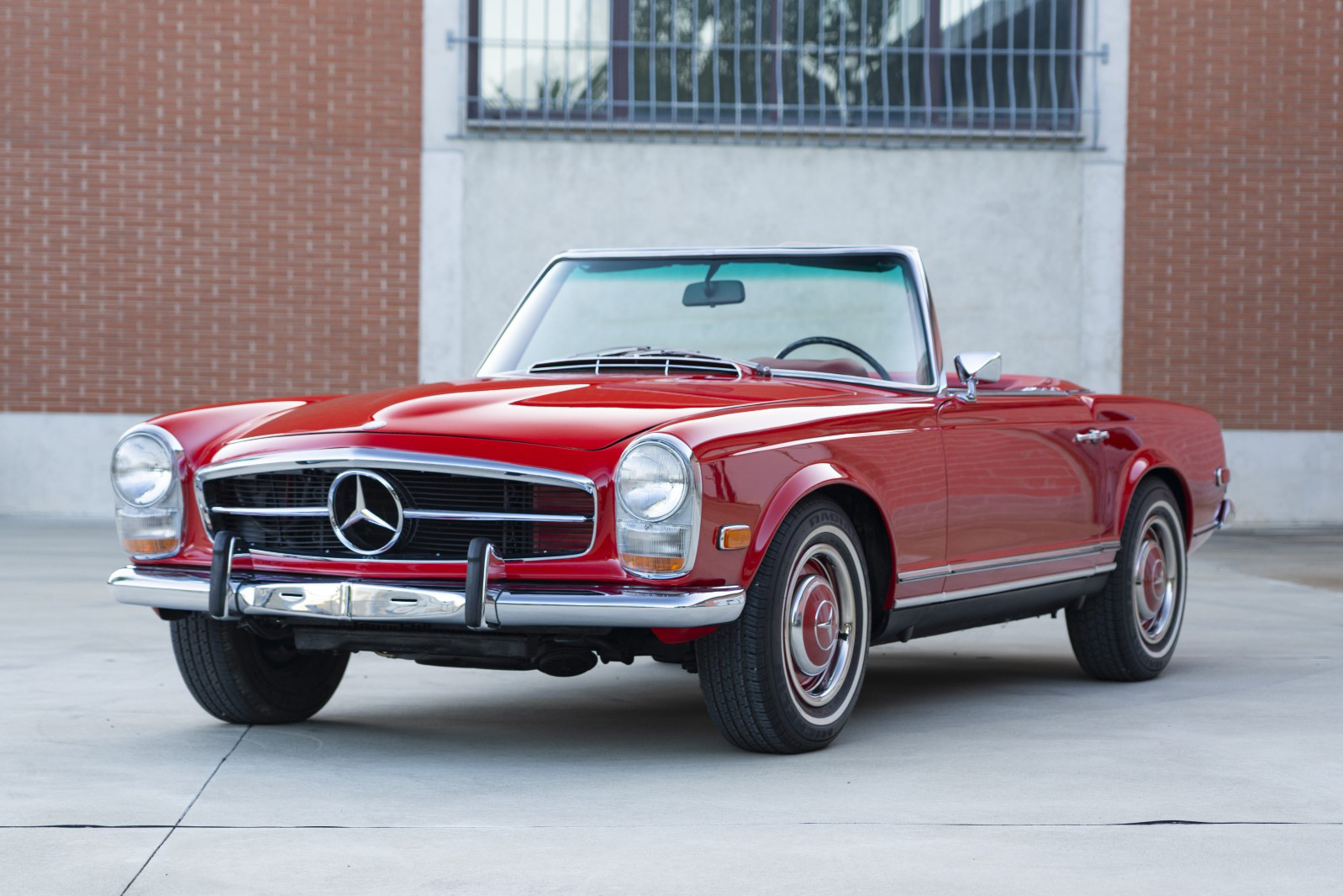 1968 MERCEDES-BENZ 250 SL PAGODA - VAT Q