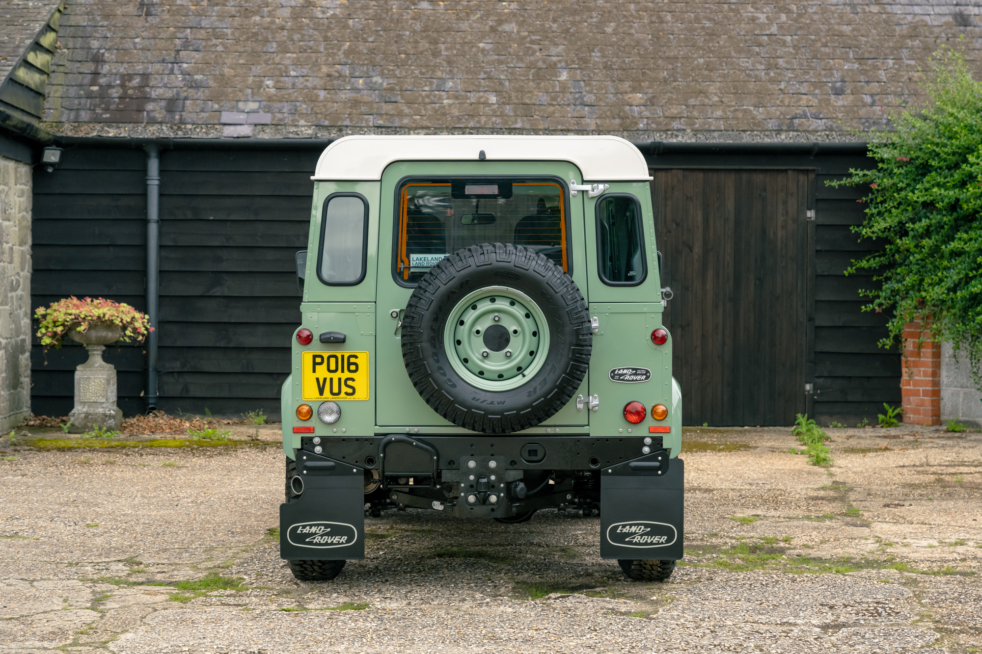 2016 LAND ROVER DEFENDER 90 HERITAGE - 13 MILES for sale by auction in ...