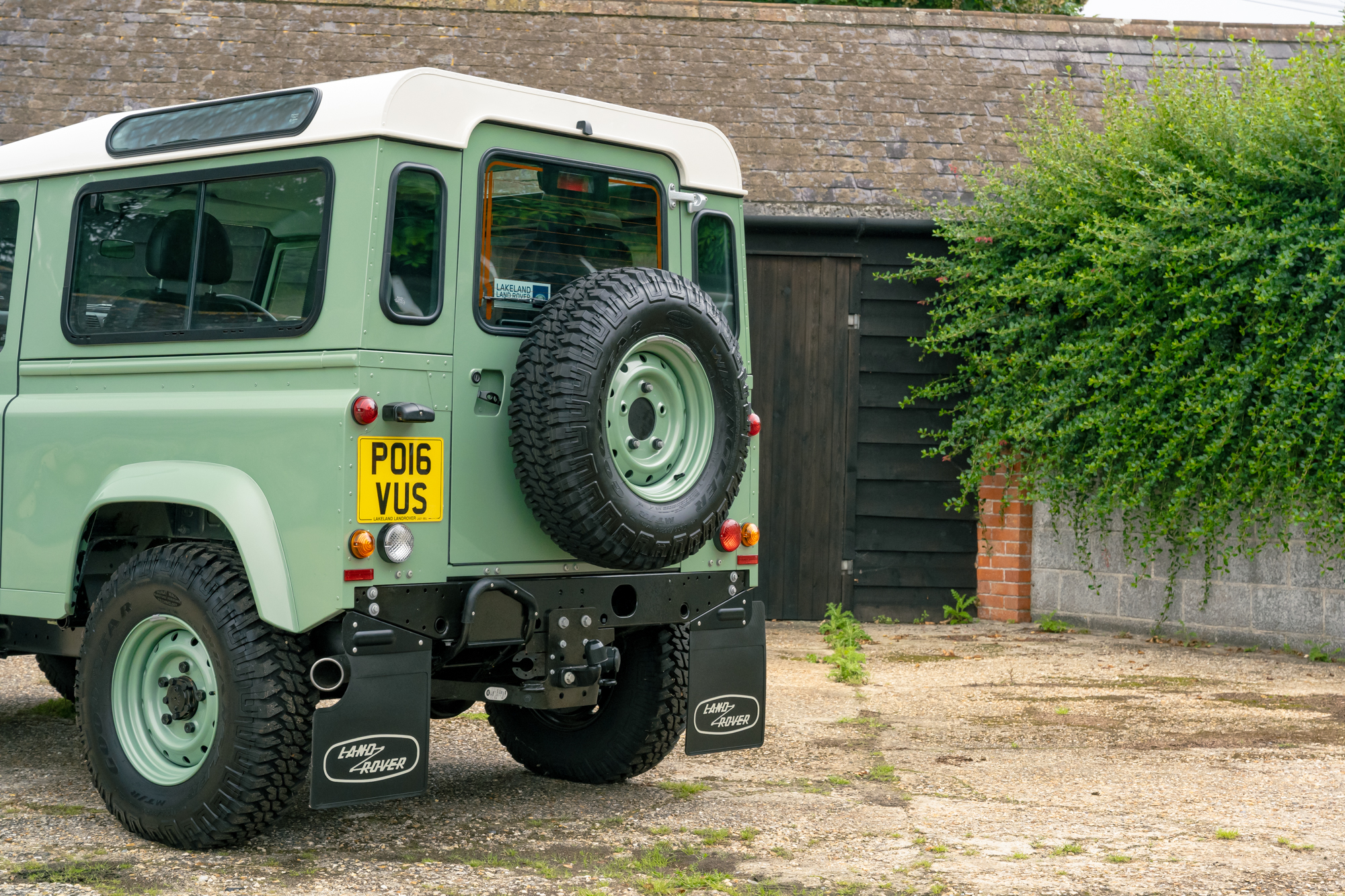 2016 LAND ROVER DEFENDER 90 HERITAGE - 13 MILES for sale by auction in ...