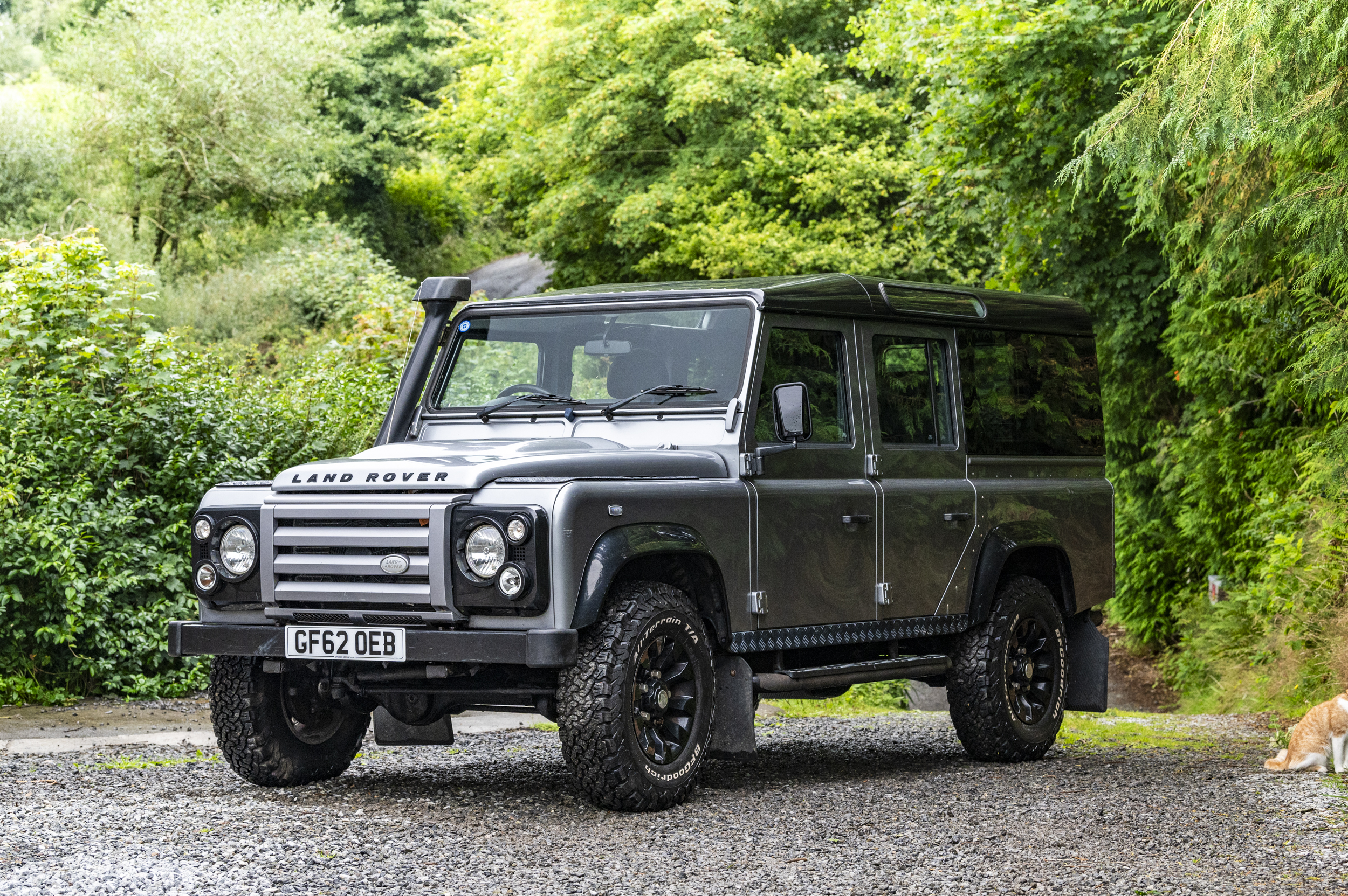 2012 LAND ROVER DEFENDER 110 XTECH - 24,600 MILES