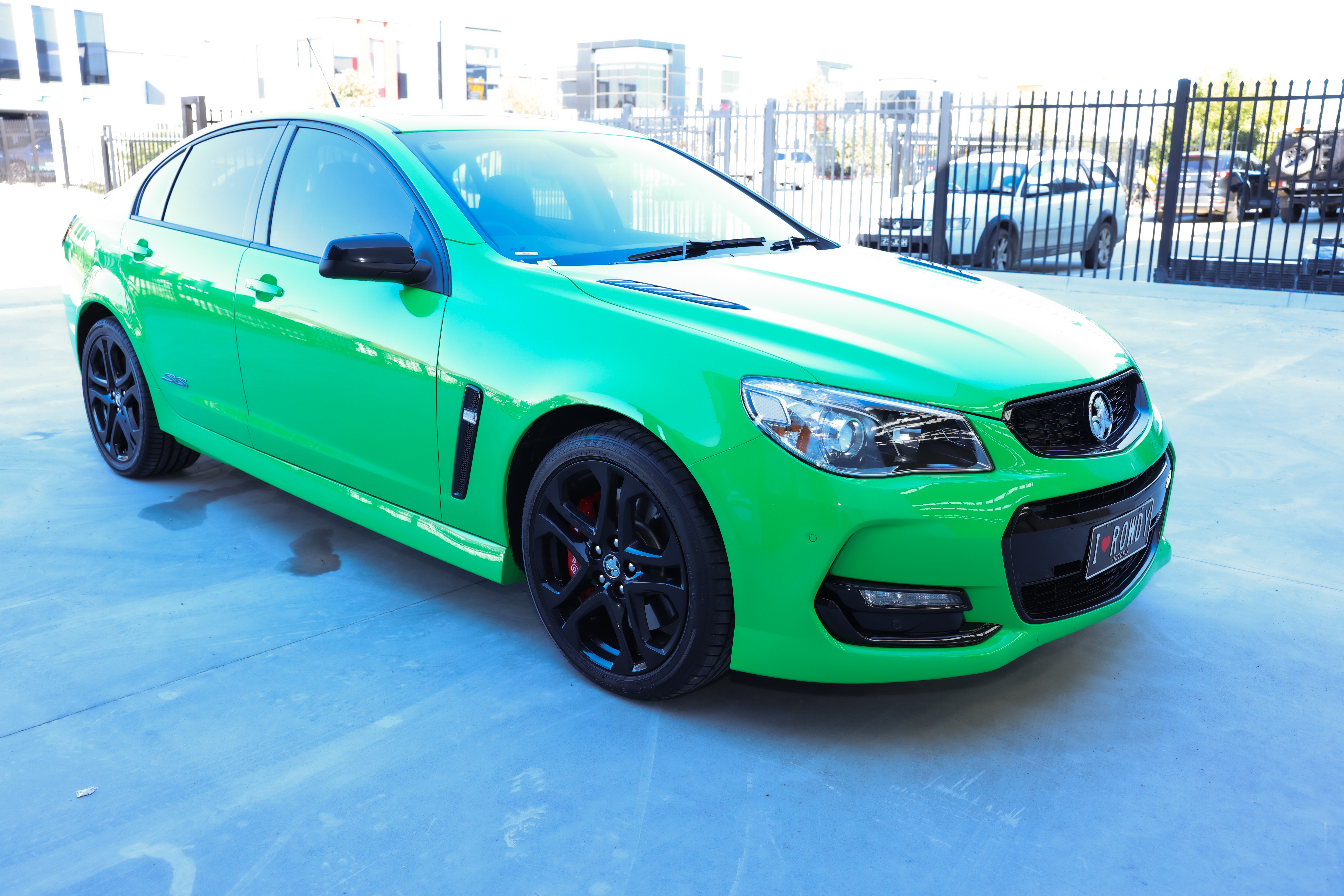 2017 HOLDEN COMMODORE (VFII) SS V REDLINE - 3,255 KM for sale by ...