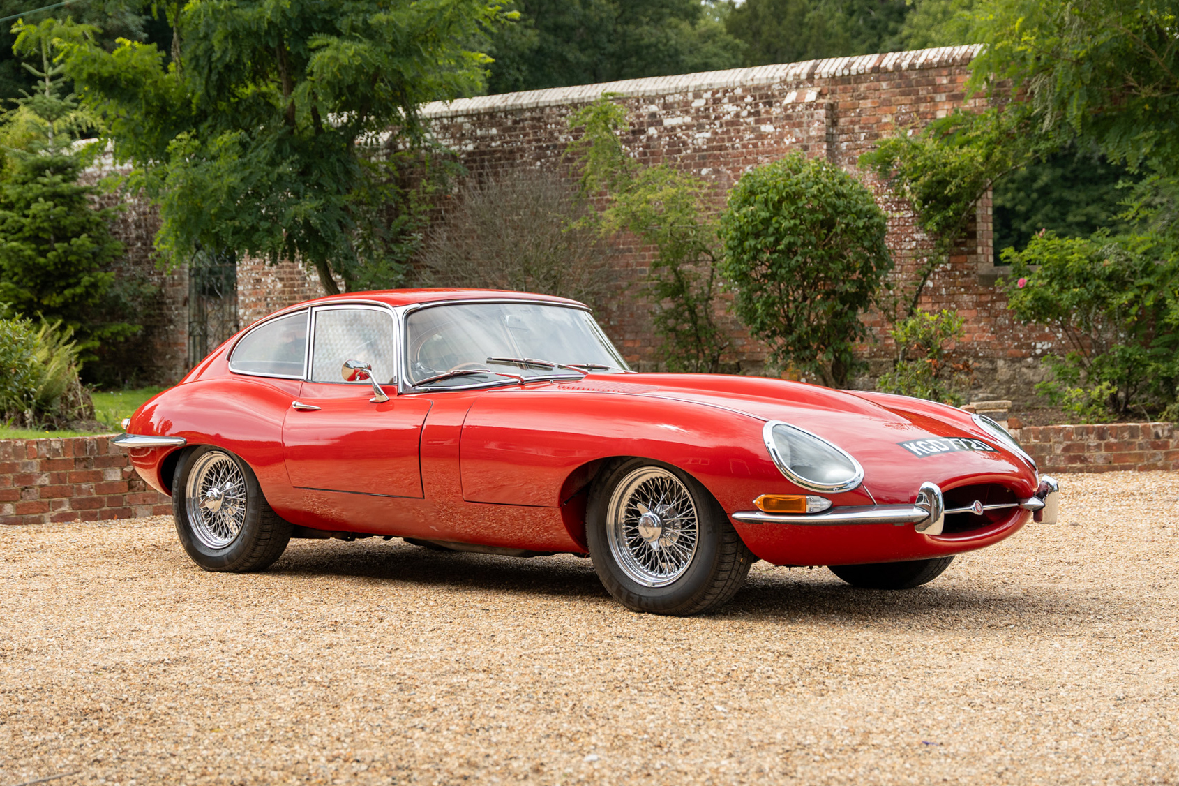 1966 JAGUAR E-TYPE SERIES 1 4.2 FHC