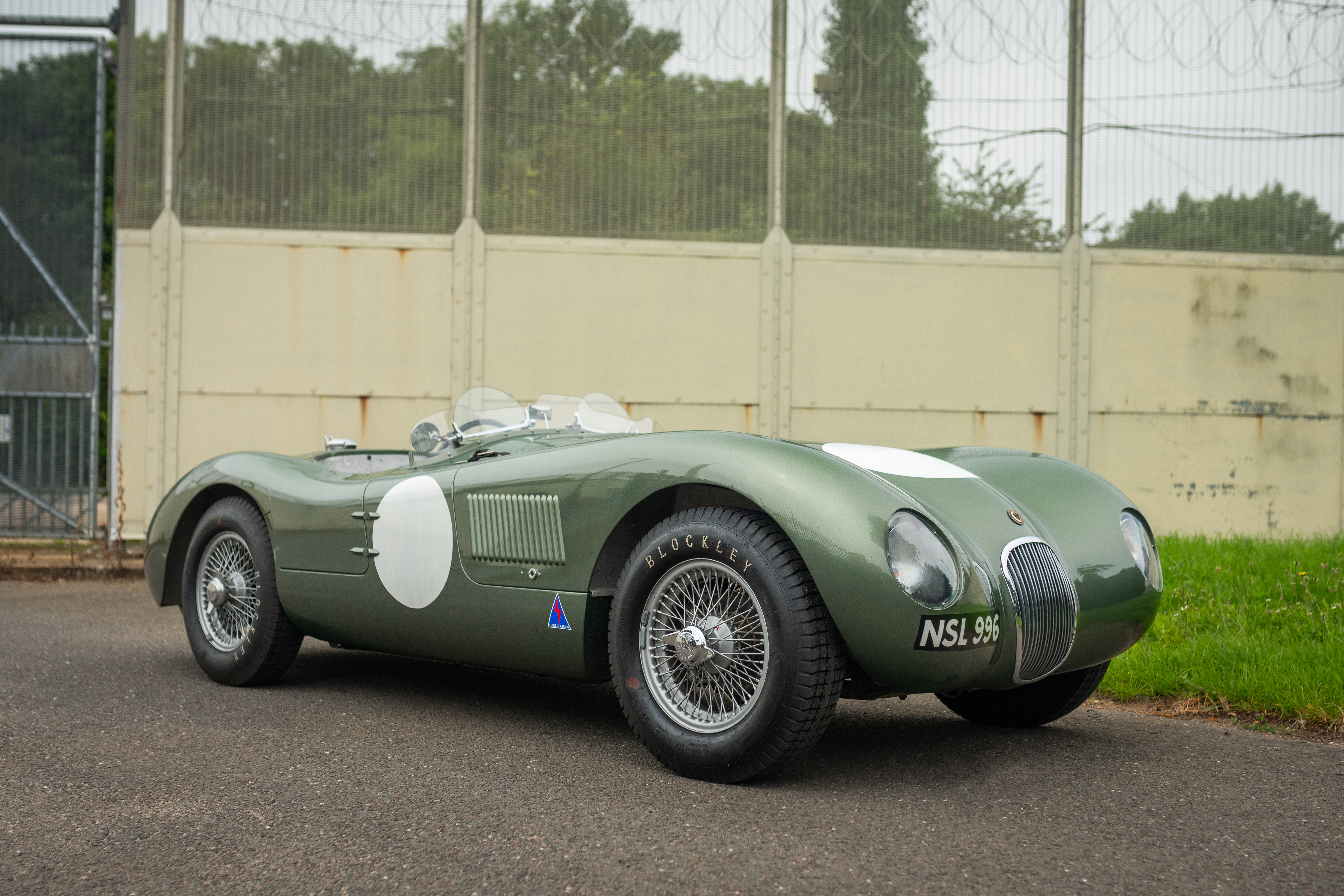 1961 JAGUAR C-TYPE RECREATION