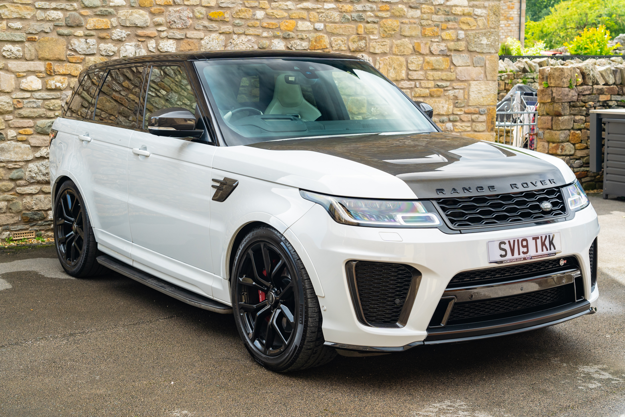 2019 RANGE ROVER SPORT SVR