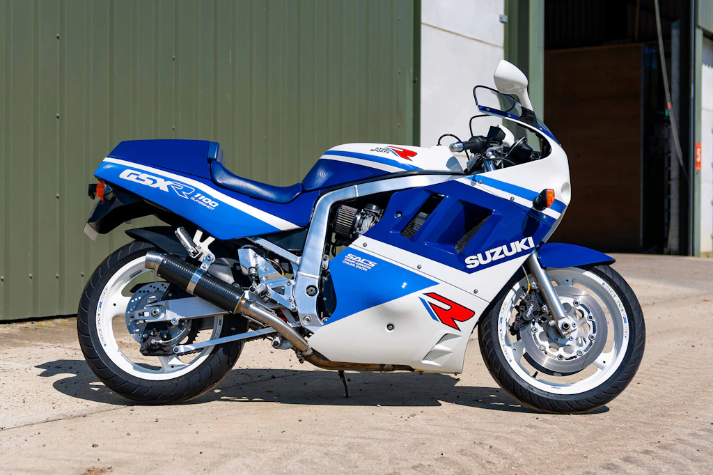 1989 SUZUKI GSX-R1100K for sale by auctionin Chelmsford, Essex, United ...
