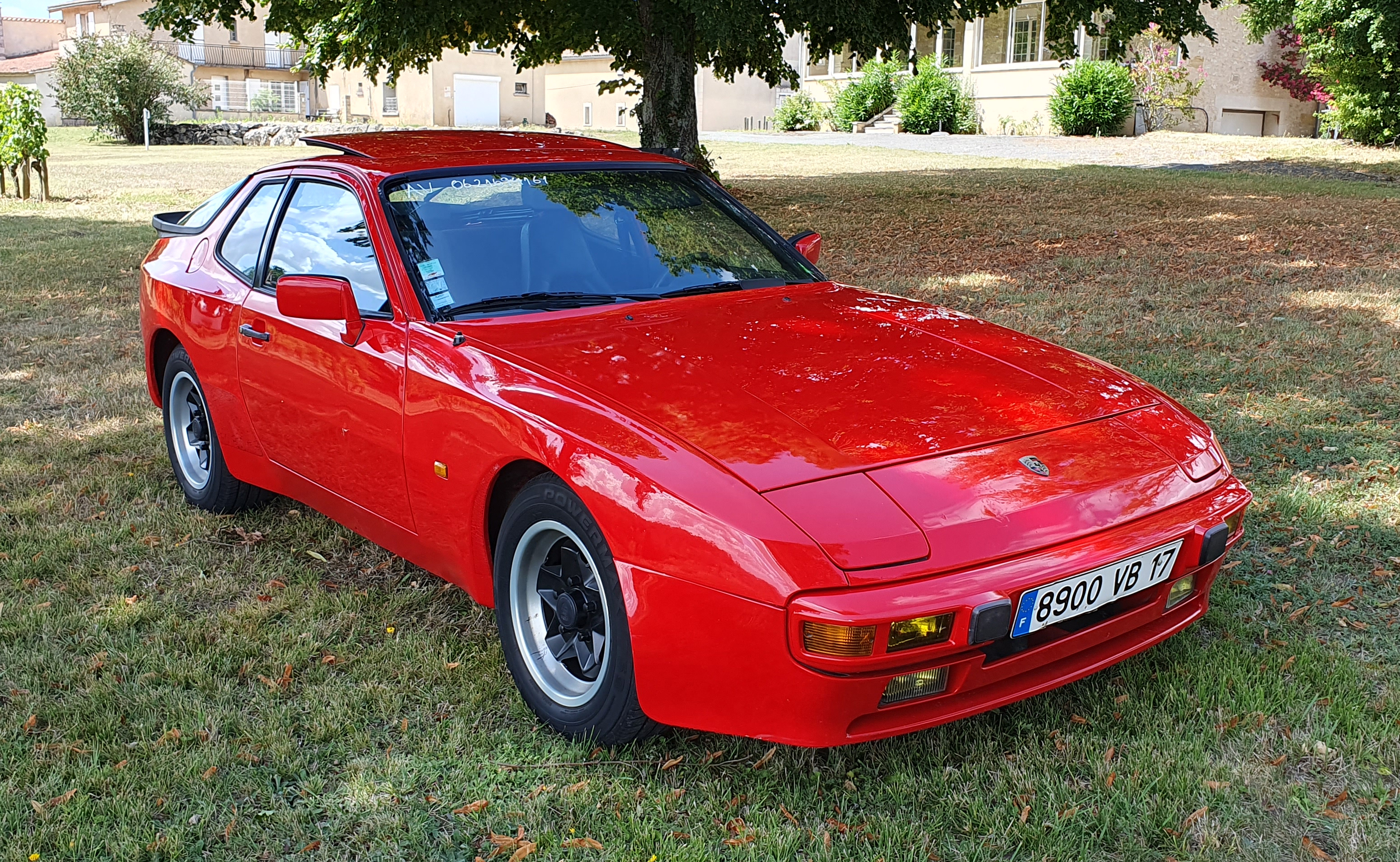 1983 PORSCHE 944 2.5