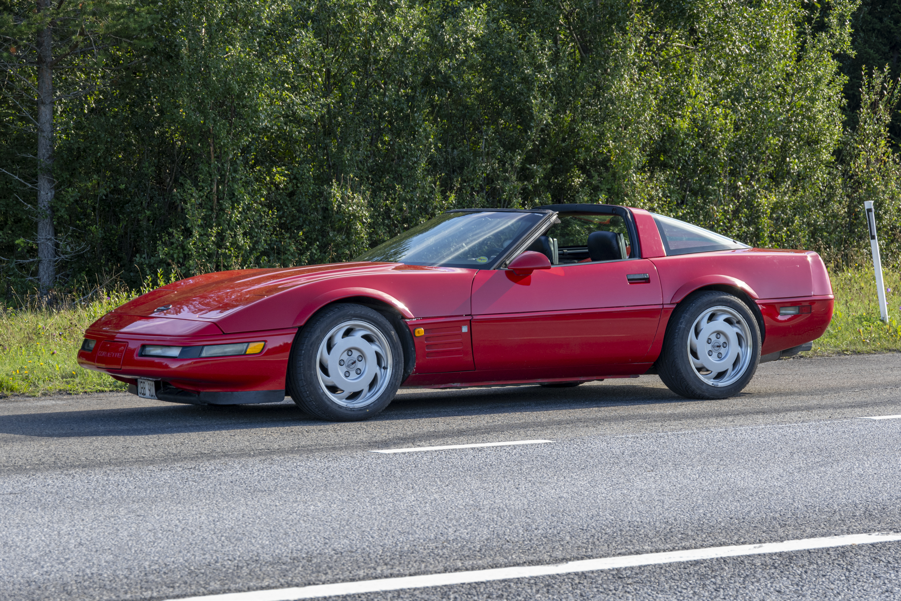 1991 CHEVROLET CORVETTE (C4) LT-1