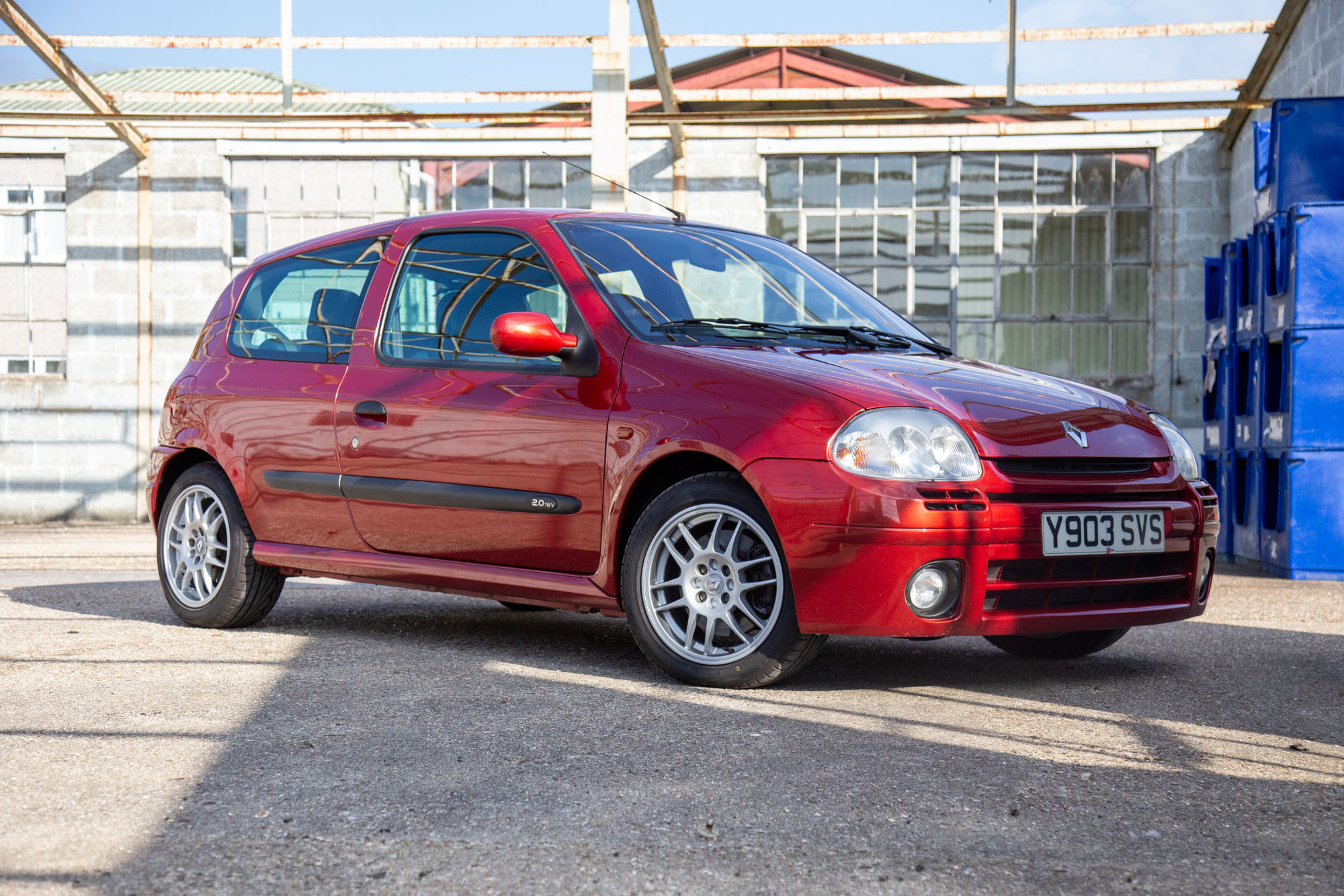 2001 RENAULTSPORT CLIO 172