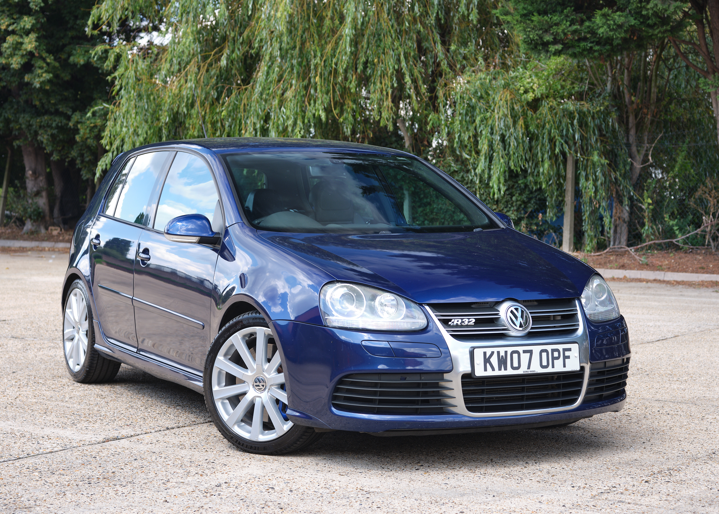 2007 VOLKSWAGEN GOLF (MK5) R32