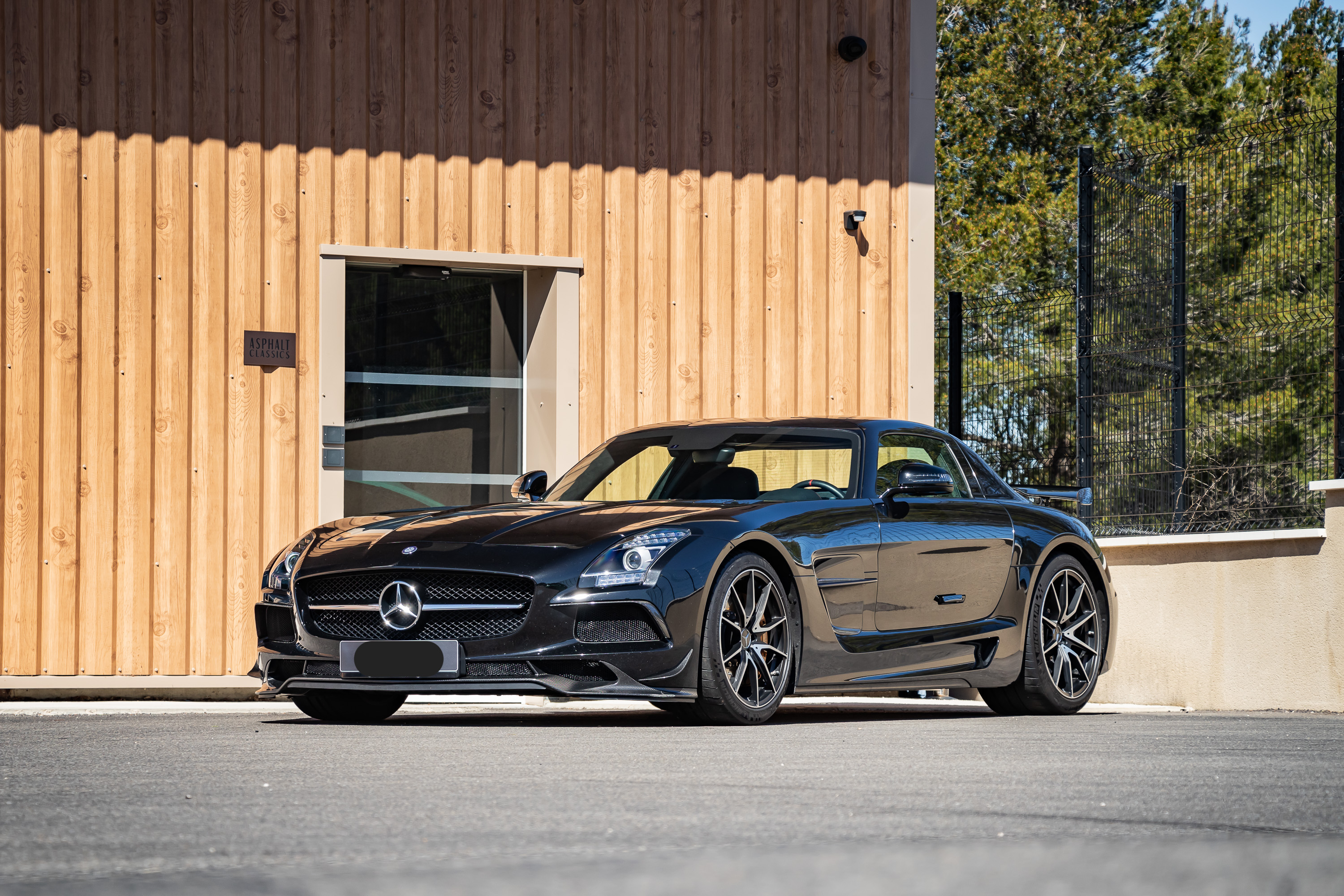 2014 MERCEDES-BENZ SLS AMG BLACK SERIES for sale in Aix-en-Provence, France
