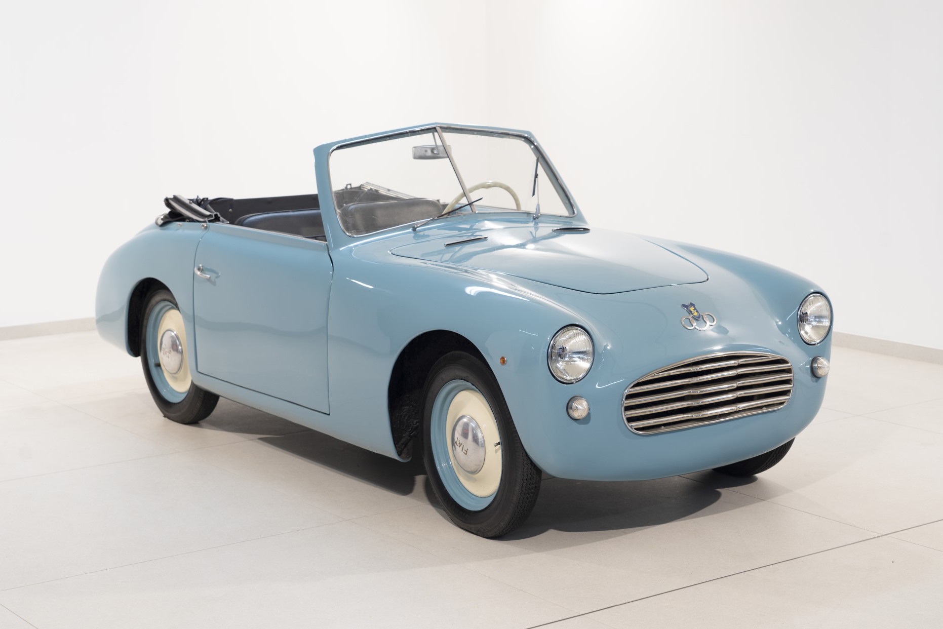 1949 SIATA AMICA CABRIOLET – MILLE MIGLIA ELIGIBLE