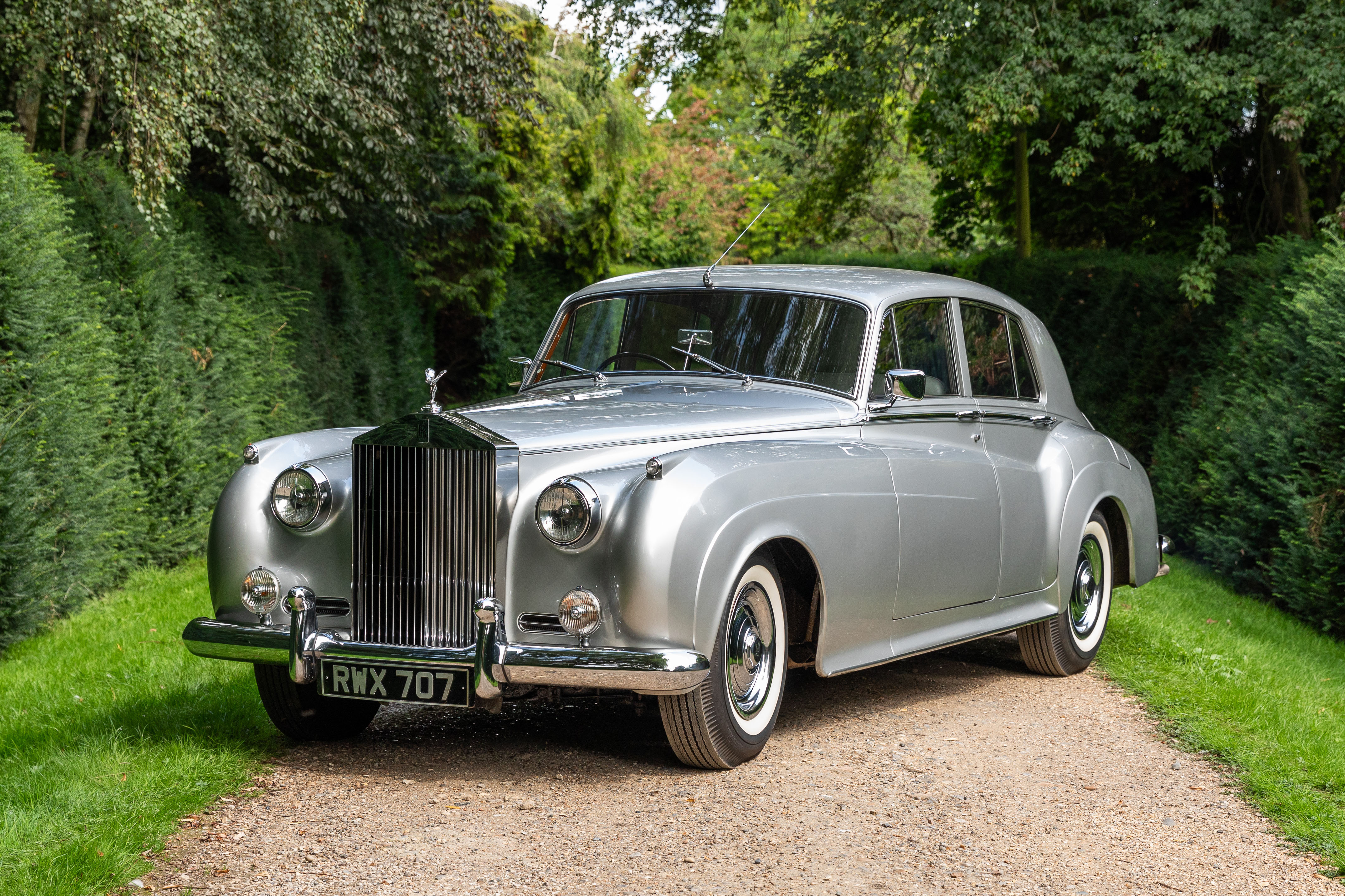 1956 ROLLS-ROYCE SILVER CLOUD