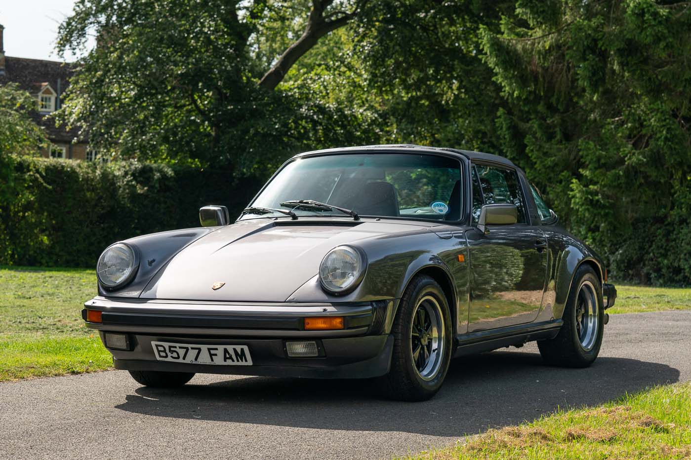 1985 PORSCHE 911 CARRERA 3.2 TARGA