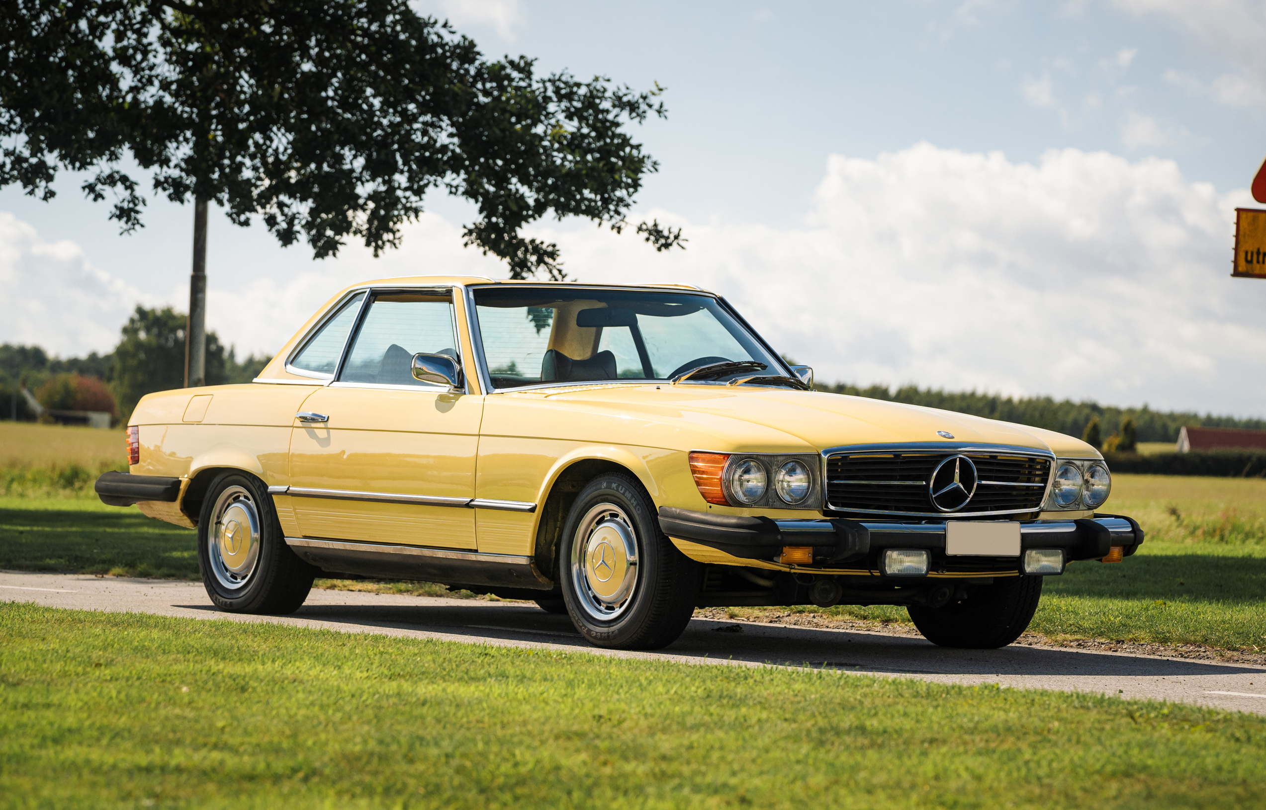 1975 MERCEDES-BENZ (R107) 450 SL